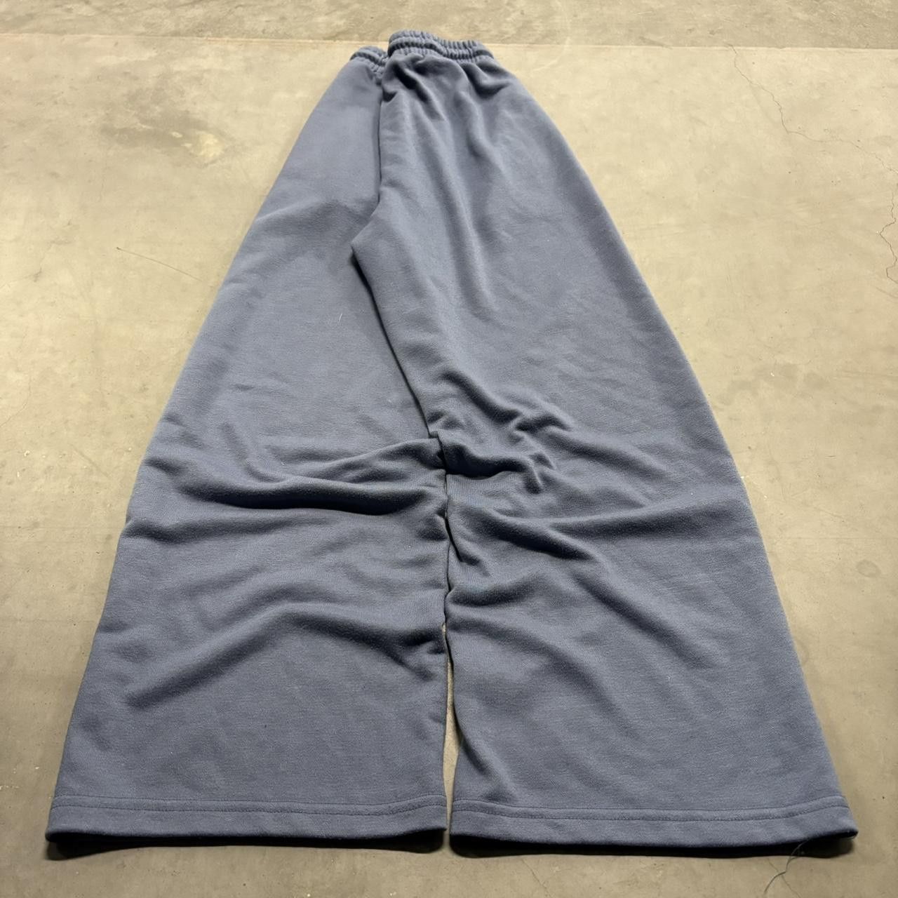 Vintage Crazy Vintage Y2K/2000s Super Baggy Wideleg Light Blue Sweatpants! Size US 28 / EU 44 - 5 Thumbnail