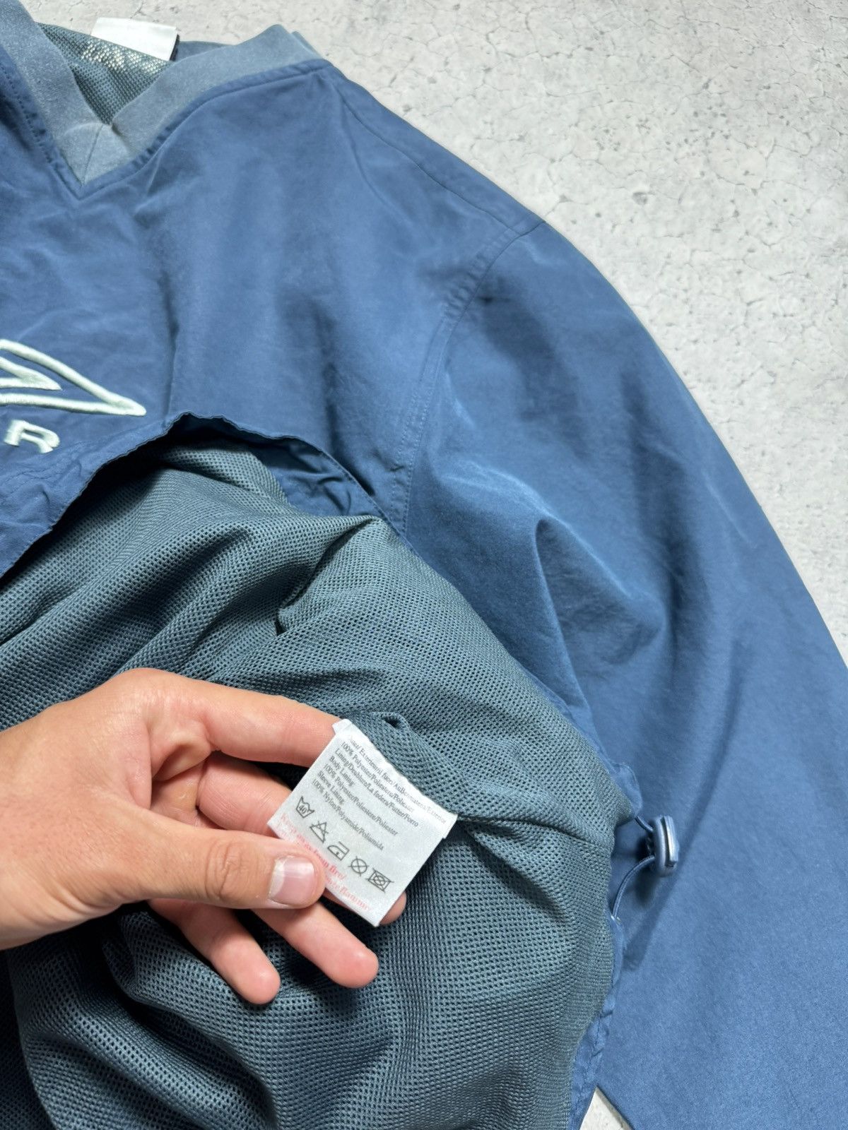 Umbro Umbro Vintage Nylon Anorak Jacket Big Logo Y2K Size US M / EU 48-50 / 2 - 9 Thumbnail