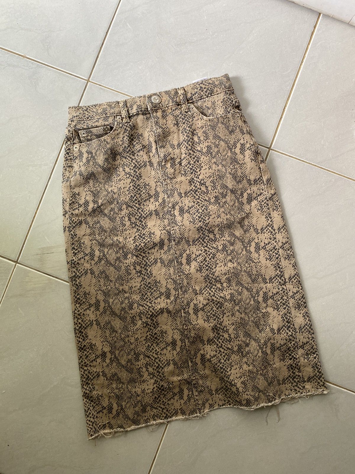 Vintage Mardi Mercredi snake skirt Size 34" / US 12 / IT 48 - 1 Thumbnail