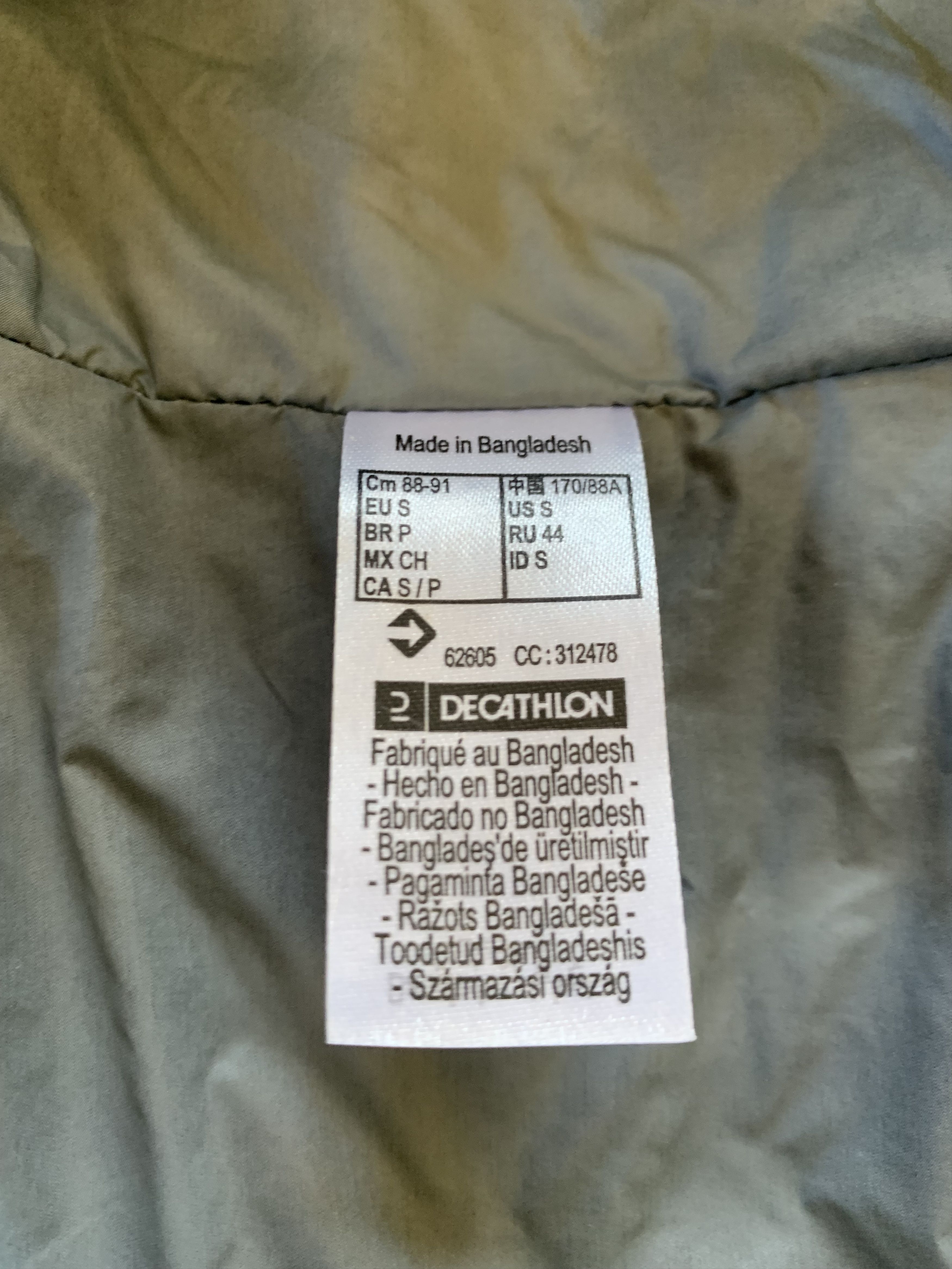 Other Decathlon Forclaz Down Light Jacket Size US M / EU 48-50 / 2 - 6 Thumbnail