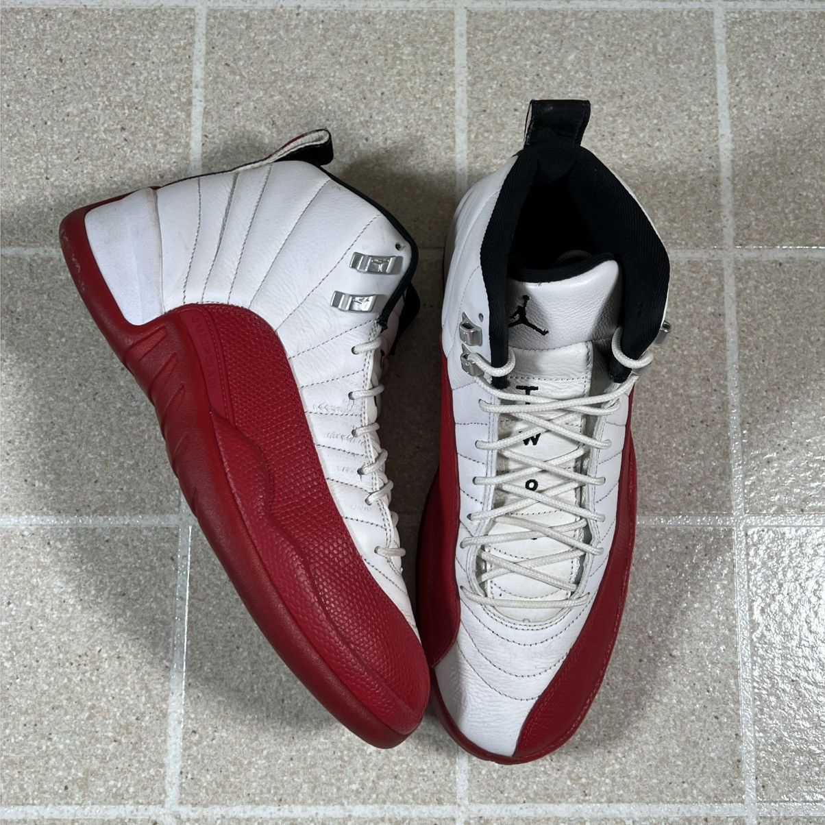 Jordan Brand Nike Air Jordan Retro 12 Cherry 2023 CT8013 116 Size 11 Men Size US 11 / EU 44 - 2 Thumbnail