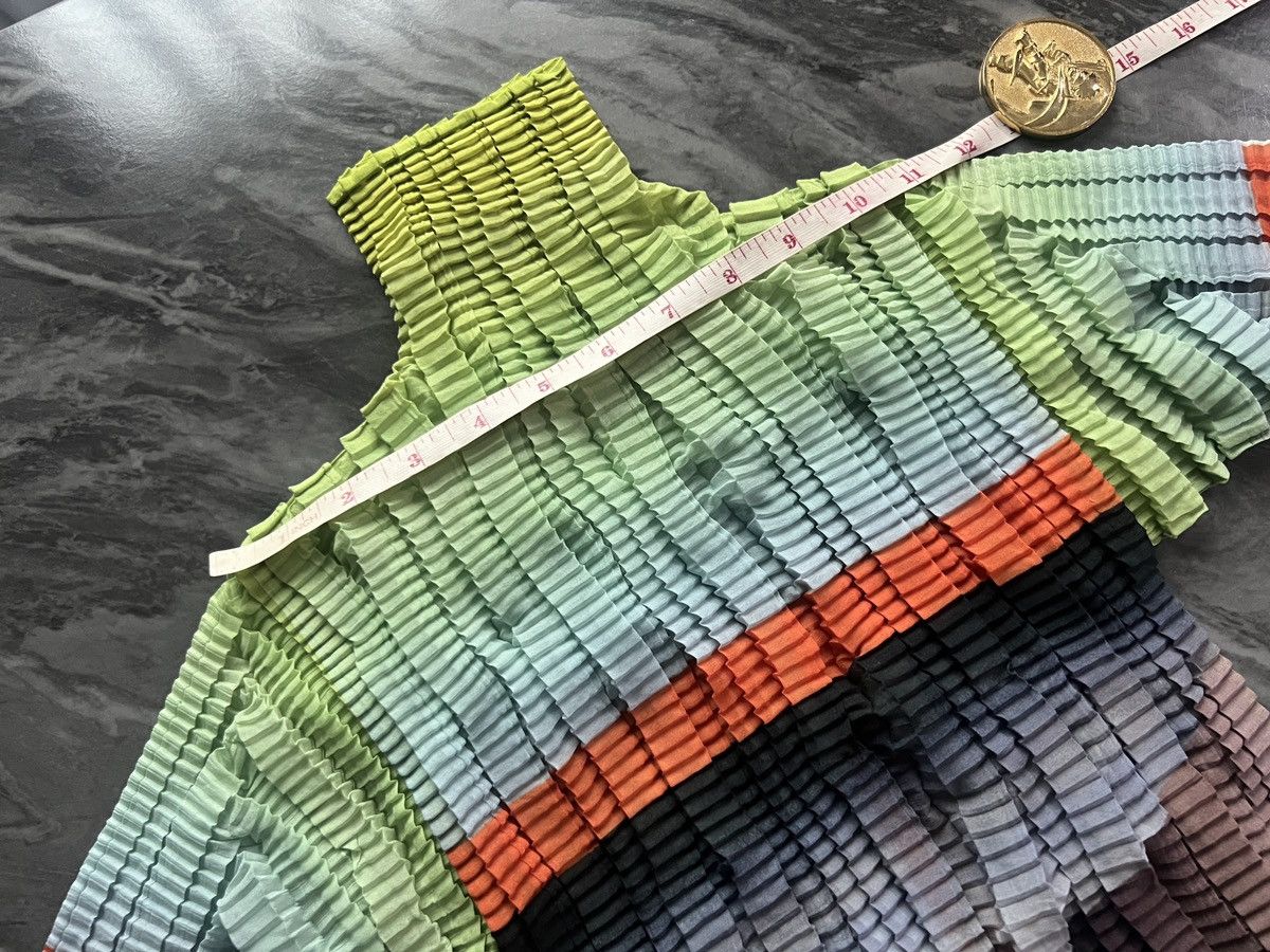 Issey Miyake Issey Miyake : Pleats Please Long Sleeve Multicolor Green Size ONE SIZE - 12 Thumbnail