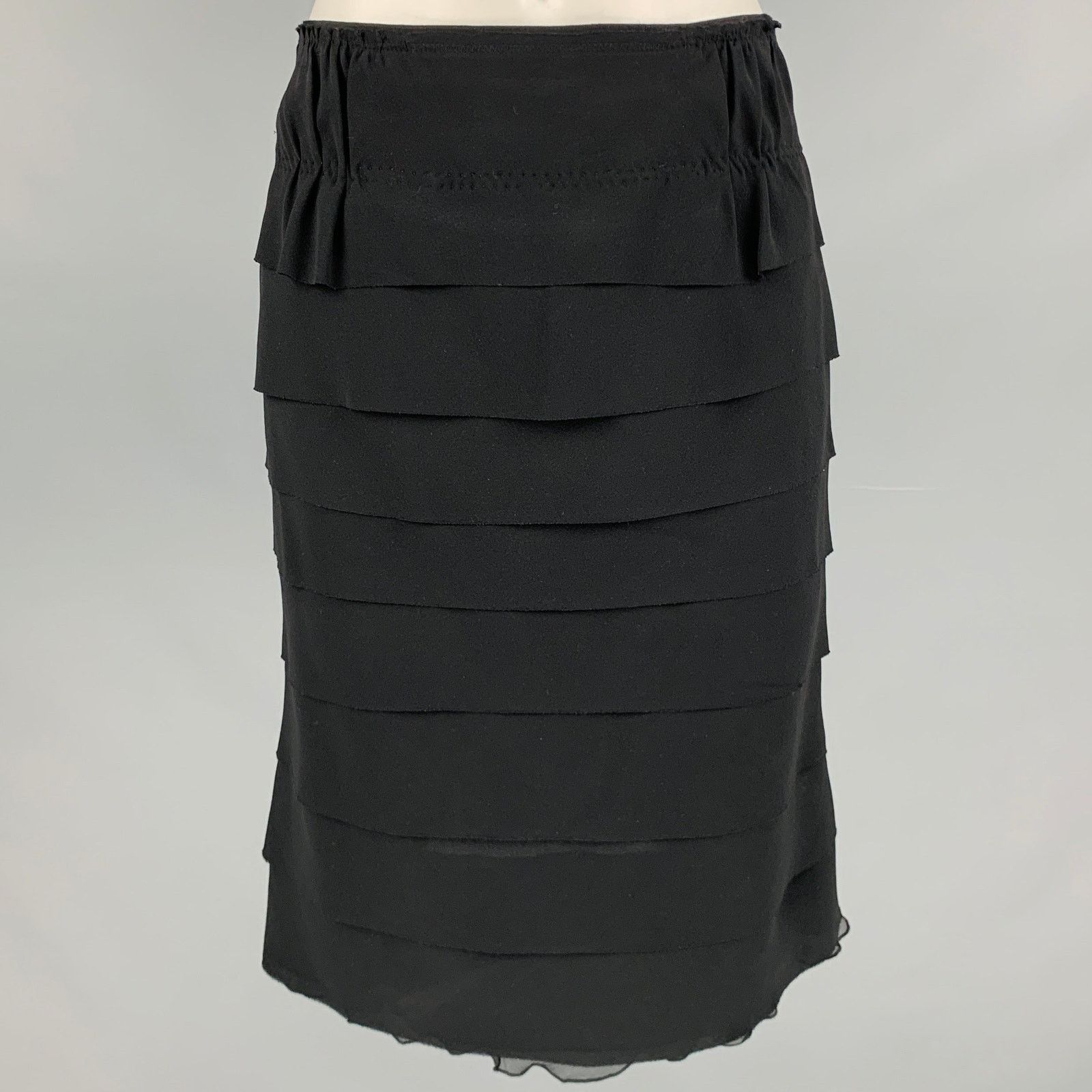 Nina Ricci NINA RICCI Size 6 Black Silk Pencil Skirt Size 28" / US 6 / IT 42 - 1 Thumbnail