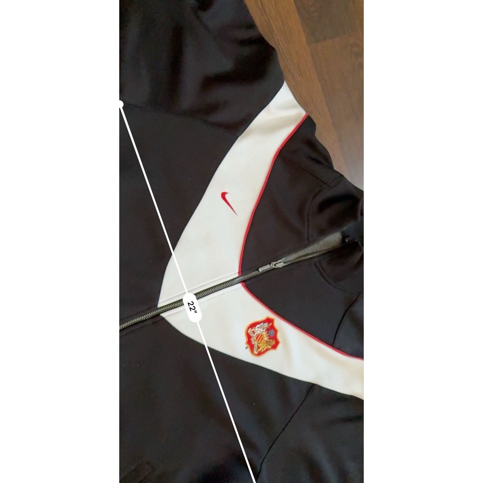 Nike VTG Nike Manchester Concilio Et Labore Crest Jacket SoccSz L Size US L / EU 52-54 / 3 - 9 Thumbnail