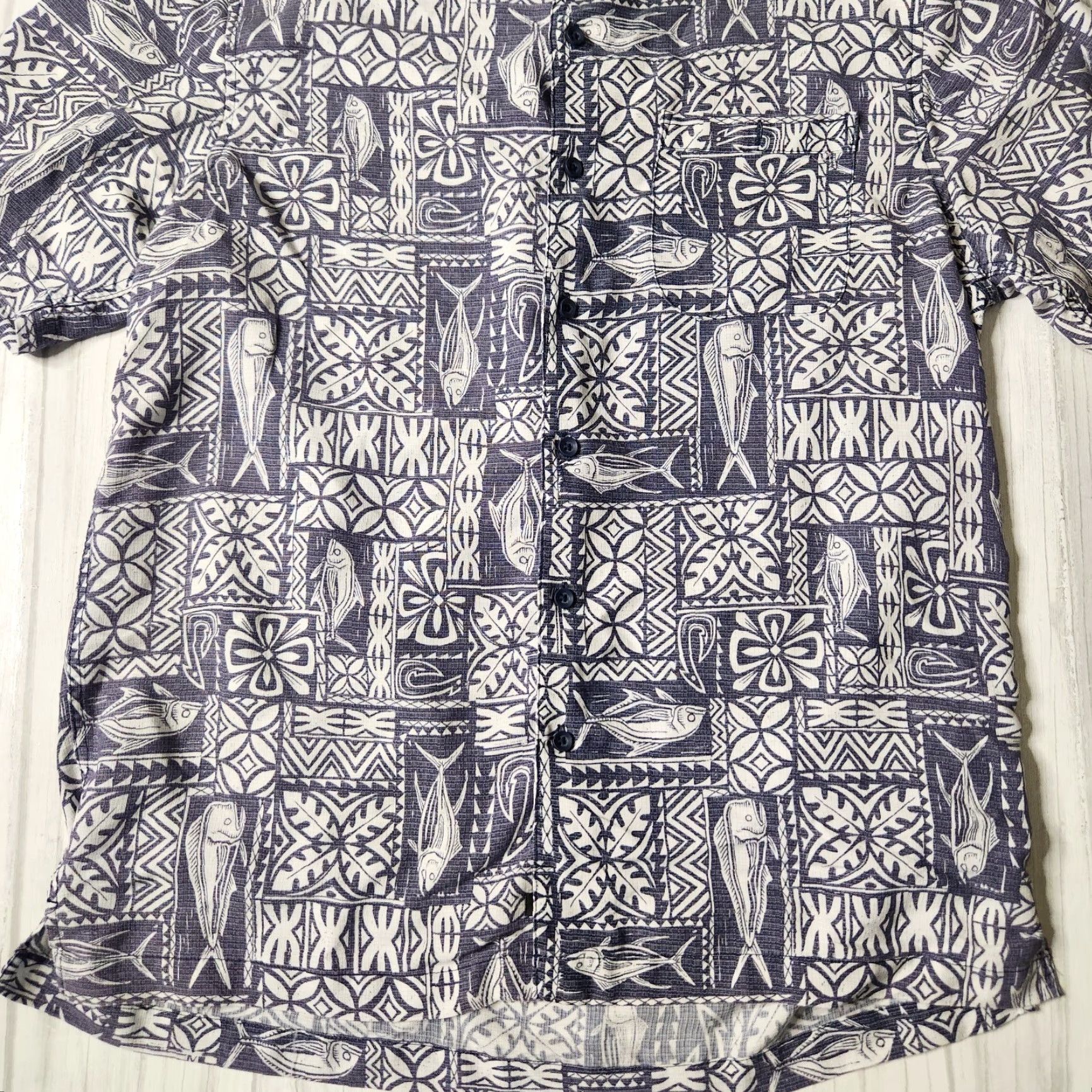 Quiksilver Quicksilver Waterman Button-Down Short Sleeve Shirt M Fish Print Blue Polyester Blend Men's Shirt Size US M / EU 48-50 / 2 - 7 Thumbnail