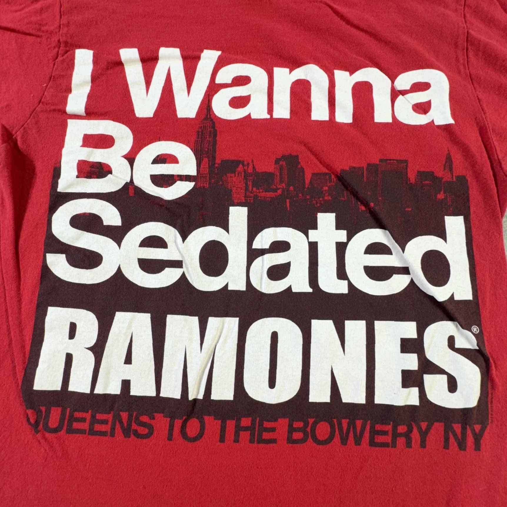 Vintage Ramones T-Shirt Men Medium Cotton Graphic Rock Music Band Punk NY Bowery I Wanna Be Sedated Size US M / EU 48-50 / 2 - 2 Thumbnail
