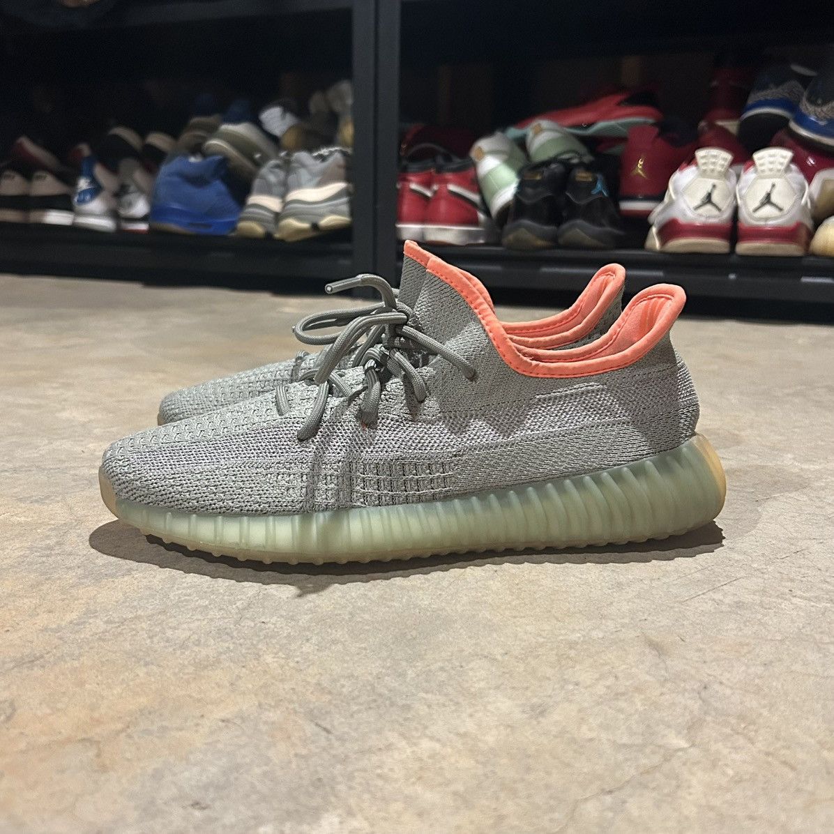 Yeezy Adidas Yeezy Boost 350 V2 Desert Sage 2020 US 8 Size US 8 / EU 41 - 1 Thumbnail