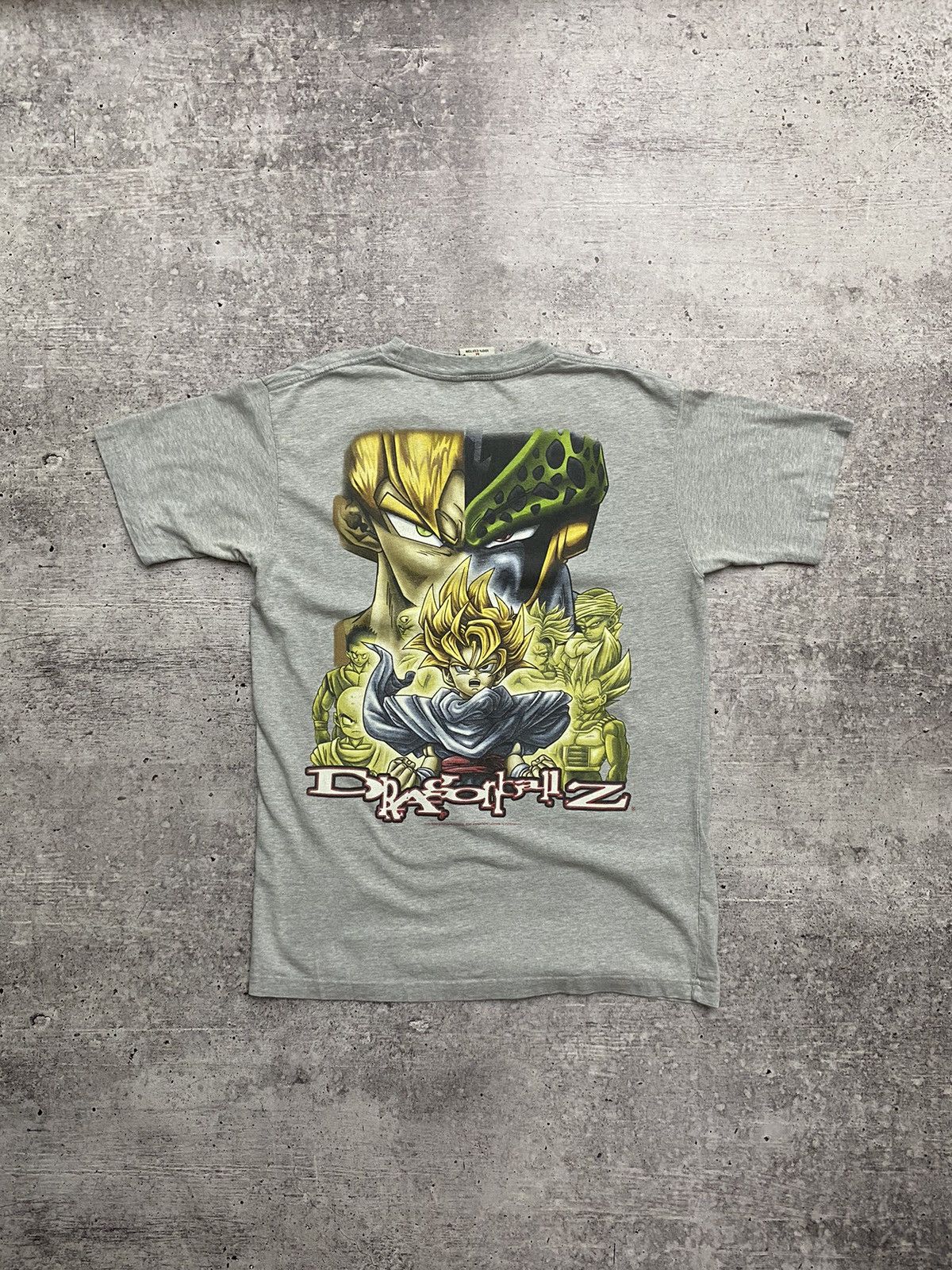 🧛‍♀️DRAGONBALL RARE VINTAGE 2000 T SHIRT