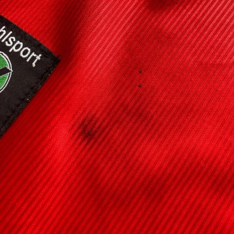 Other SIGNED Hannover 2002-03 Uhlsport home football jersey size M Size US M / EU 48-50 / 2 - 6 Thumbnail