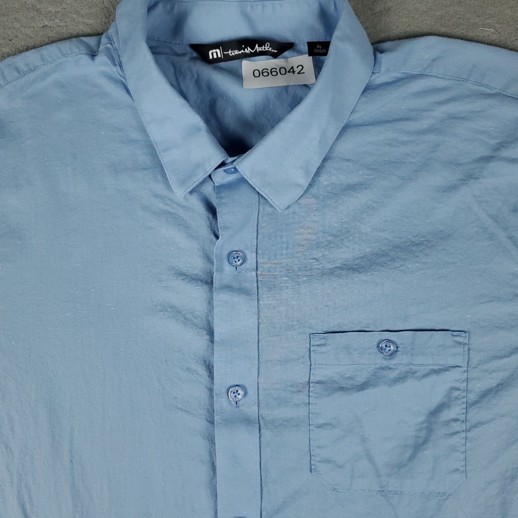 TravisMathew Travis Mathew Shirt Mens XL Button-Up Short Sleeve Blue Collared Pocket Size US XL / EU 56 / 4 - 2 Thumbnail