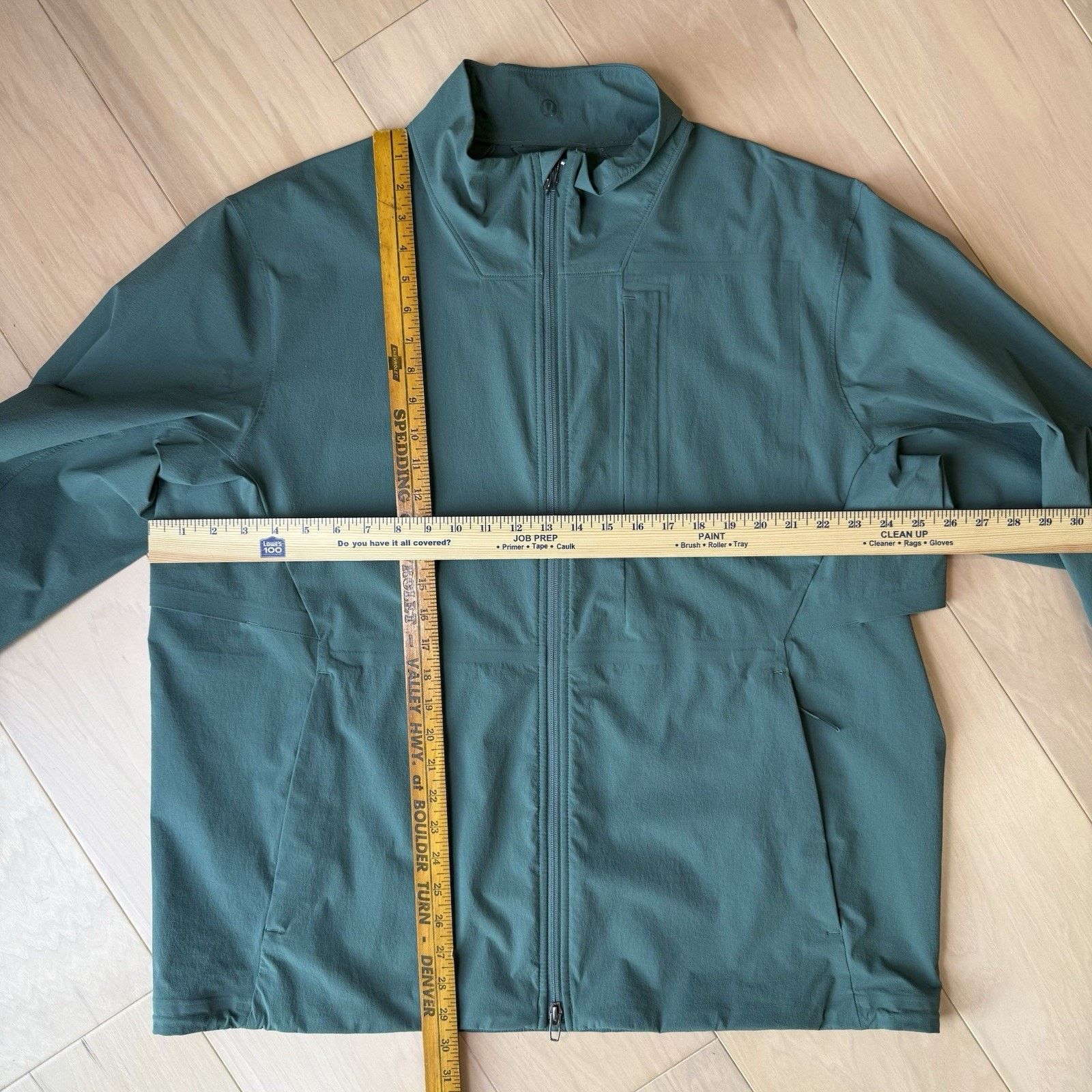 Lululemon Lululemon Sojourn Jacket 2XL Green Full Zip Lightweight Size US XXL / EU 58 / 5 - 2 Thumbnail