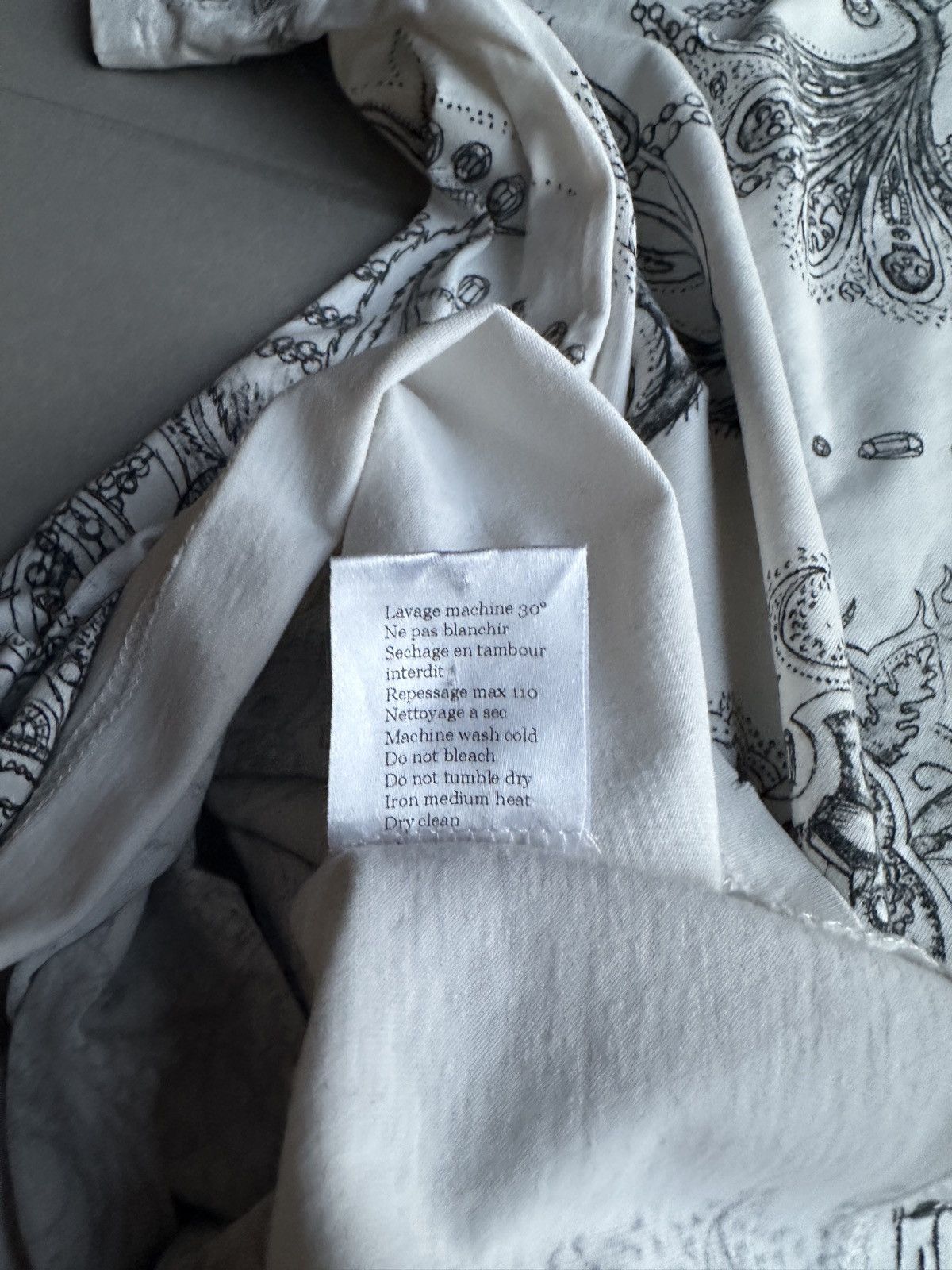 Balmain Balmain Homme AW09 distressed paisley print t-shirt Size US L / EU 52-54 / 3 - 16 Thumbnail