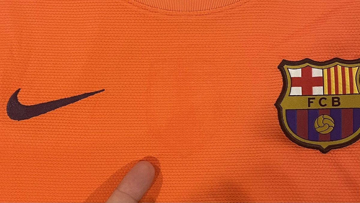 Nike Nike 2012/13 Barcelona Away Soccer Jersey Men’s Size Large Size US L / EU 52-54 / 3 - 11 Thumbnail
