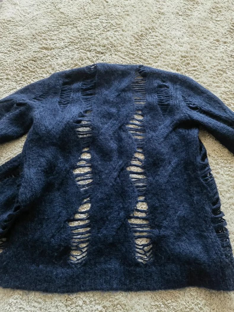 Givenchy Givenchy Runway Hollow-out Cardigan Sweater Size US L / EU 52-54 / 3 - 5 Thumbnail
