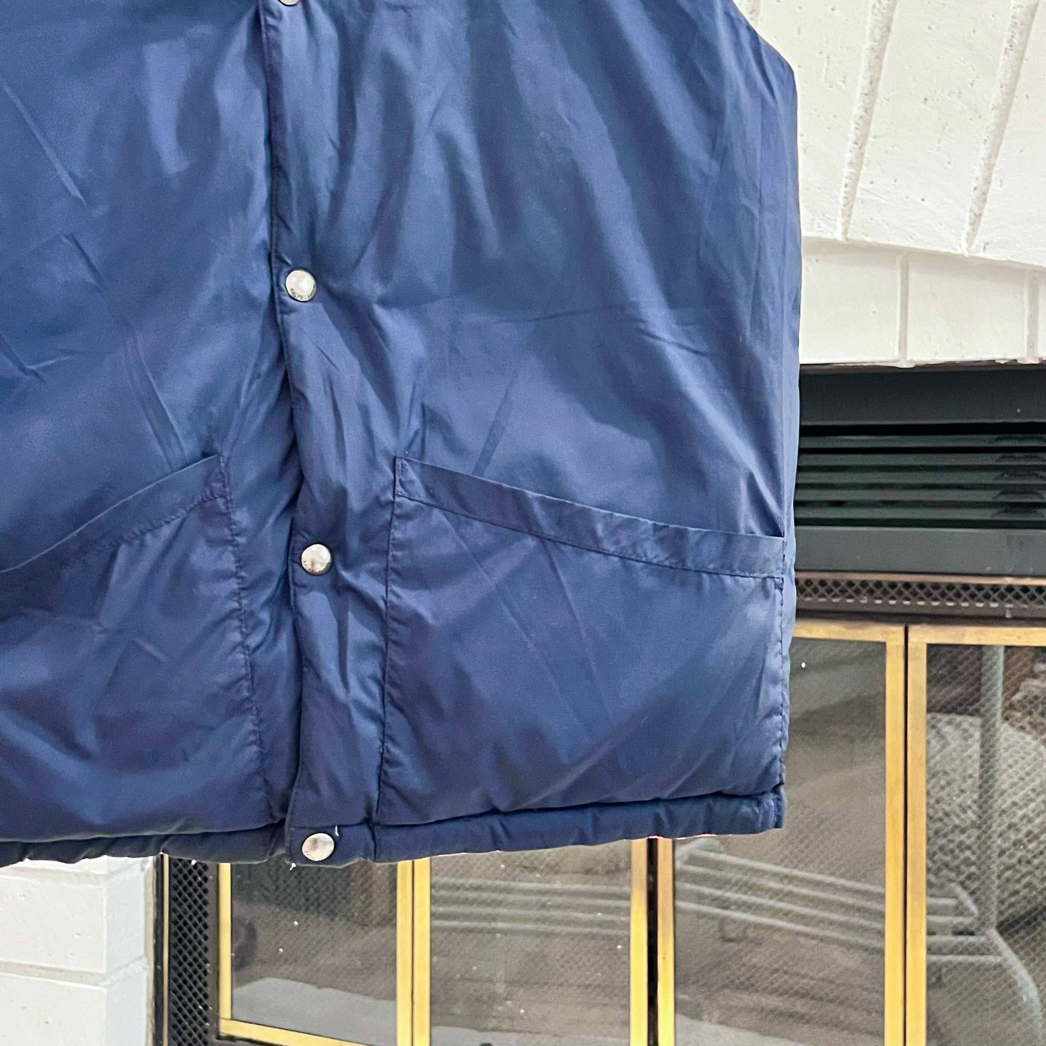 Polo Ralph Lauren Polo Ralph Lauren Reversible Quilted Down Puffer Vest Youth Size US XL / EU 56 / 4 - 2 Thumbnail