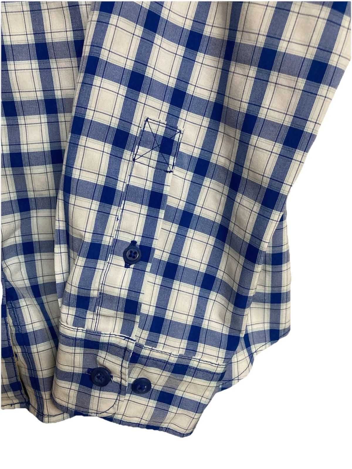 Duluth Trading Company Duluth Trading No Fly Zone Shirt Plaid Blue Sz M Size M / US 6-8 / IT 42-44 - 5 Thumbnail
