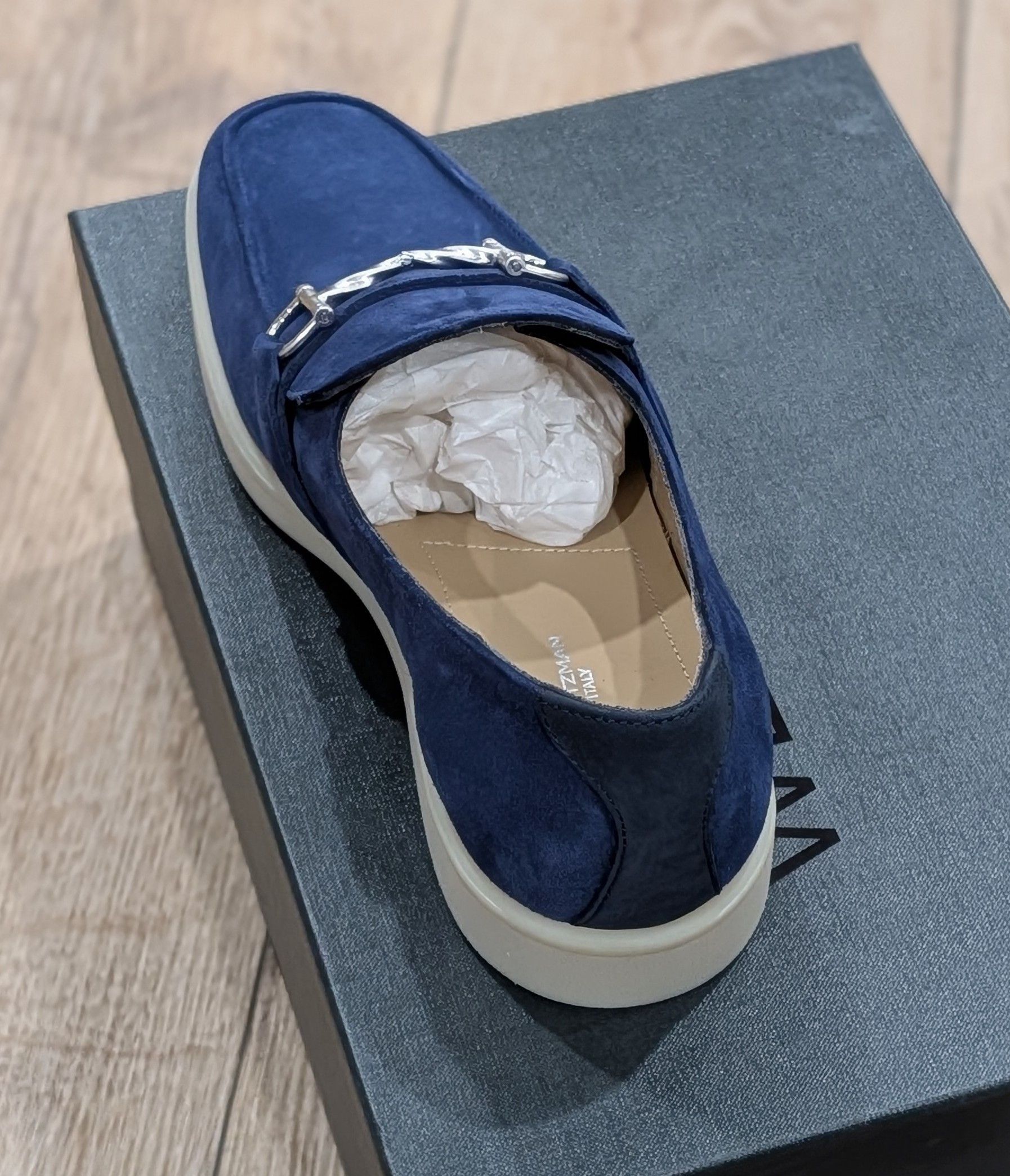 Stuart Weitzman Stuart Weitzman "Aurelio" Suede Loafers Navy 44 US 11 Size US 11 / EU 44 - 6 Thumbnail
