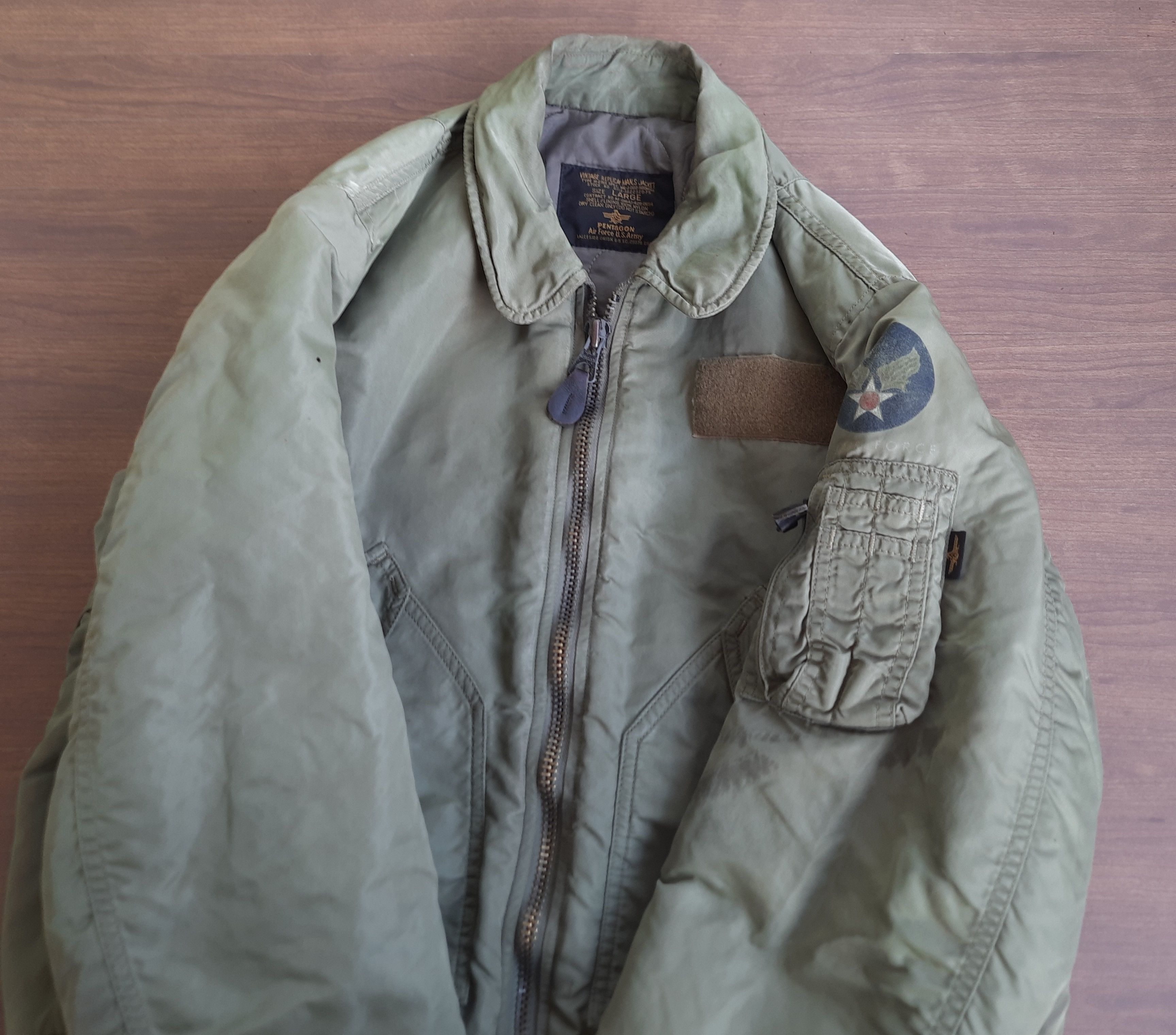 Japanese Brand Vintage Replica Pentagon US Army Air Force Bomber Jacket Size US L / EU 52-54 / 3 - 4 Thumbnail