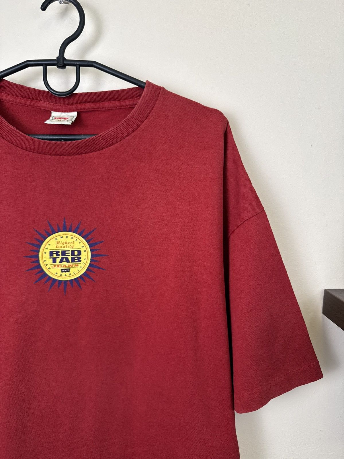 Levi's Vintage Levis T shirt Red Tab Red XL Streetwear Size US L / EU 52-54 / 3 - 14 Thumbnail