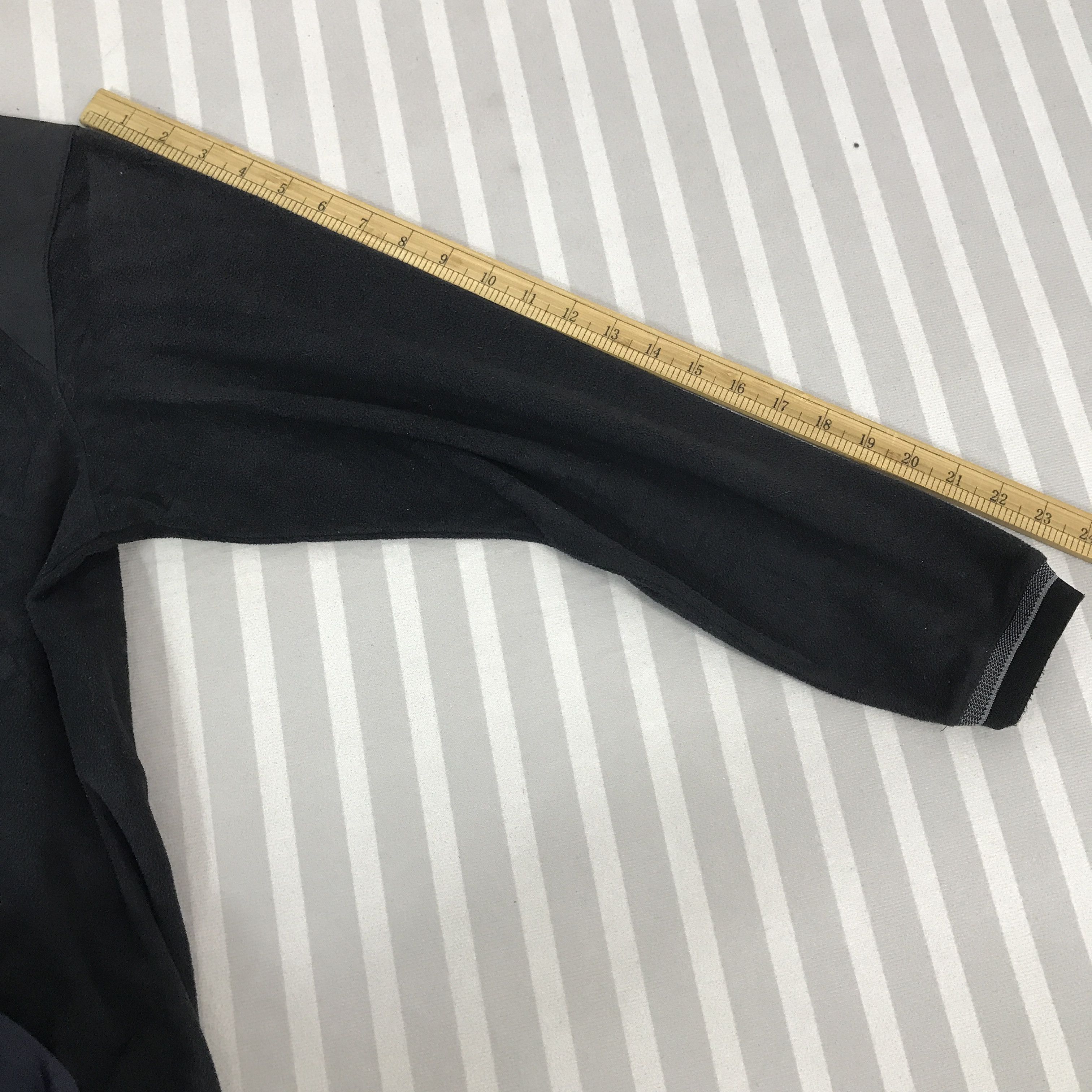 Nike × Vintage Vintage Nike Design V-Neck sweatshirt Jacket Size US M / EU 48-50 / 2 - 6 Thumbnail