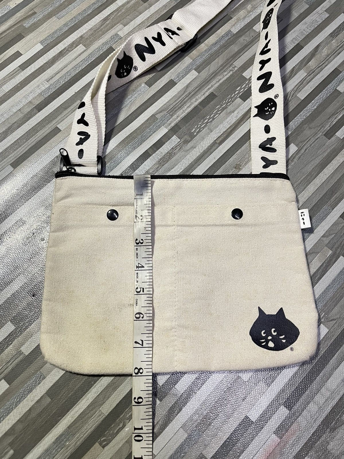Issey Miyake × Ne-Net Issey Miyake Ne-Net Sling Bag Size ONE SIZE - 6 Thumbnail