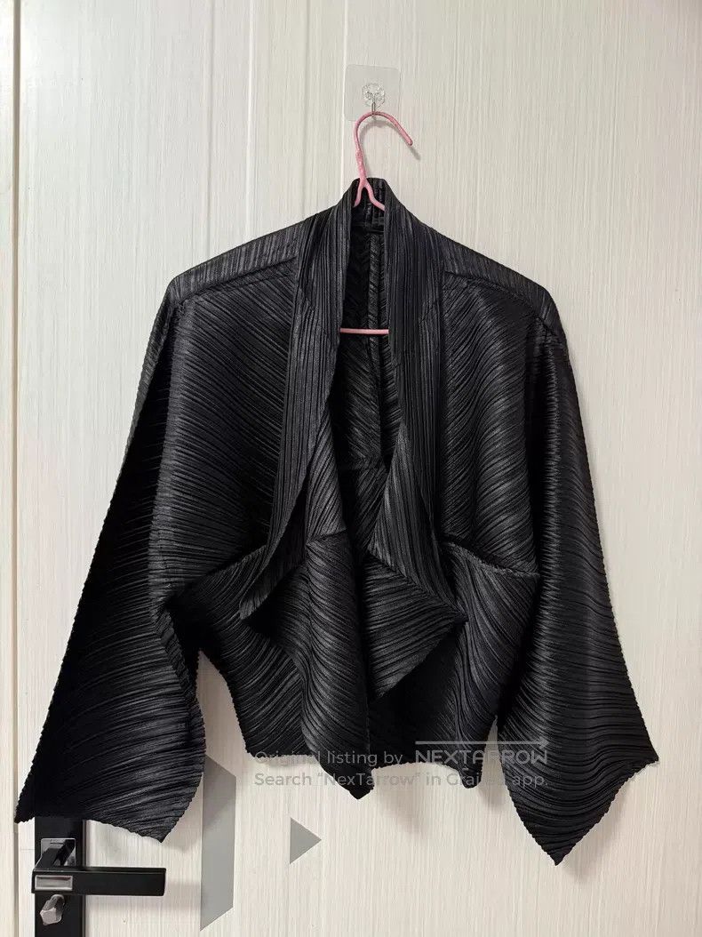 Issey Miyake Issey Miyake Black Coat Size XXL / US 16-18 / IT 52-54 - 1 Thumbnail