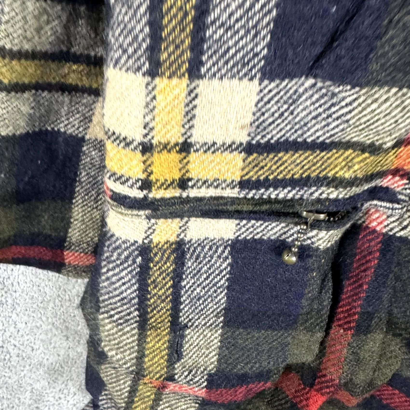Ralph Lauren Ralph Lauren Jacket Womens Large Blue Plaid Wool Pea Coat Quilted Lined Pockets Size L / US 10 / IT 46 - 5 Thumbnail