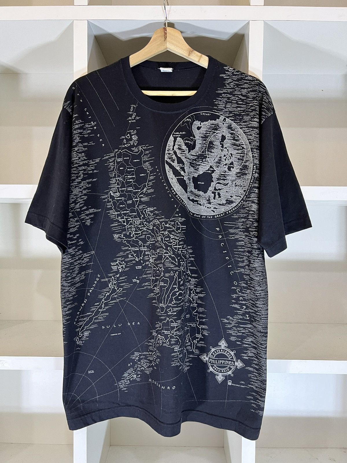 image of Hawaiian Shirt x Vintage Experience Halu-Halo Philippines Tee in Black, Men's (Size 2XL)