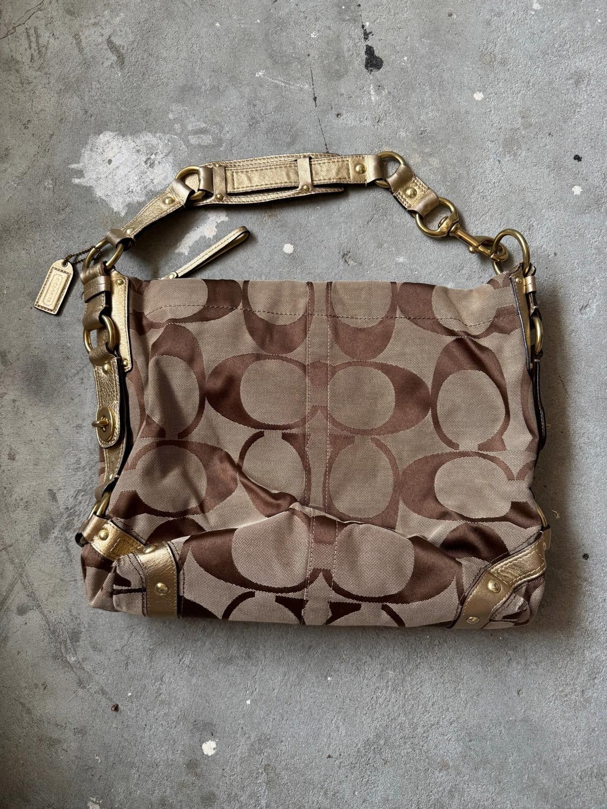 Coach Coach Signature Carly ShoulderBag Beige/Gold Size ONE SIZE - 1 Thumbnail