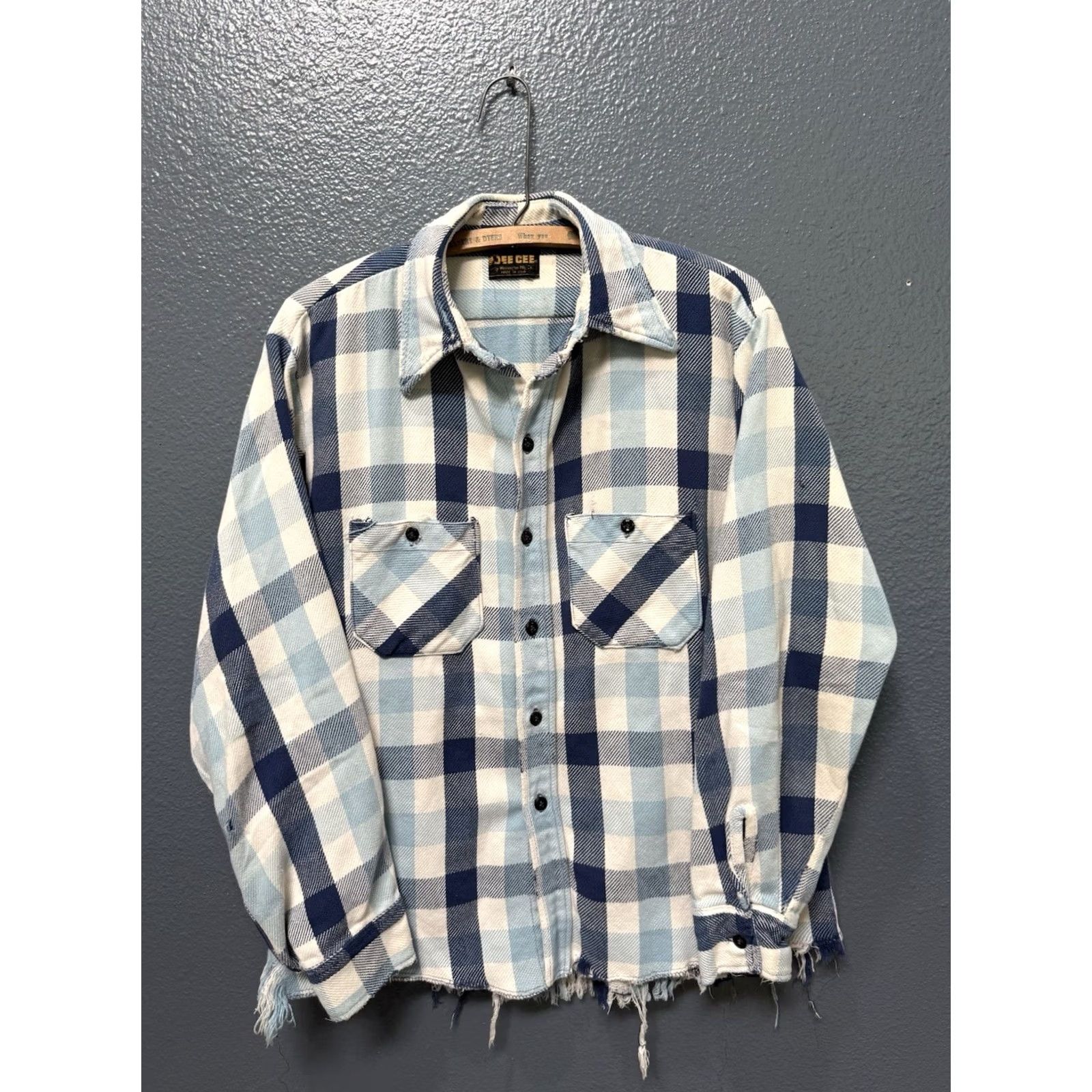 Vintage VINTAGE Dee Cee Flannel Shirt Men’s Size Large Blue Plaid Cotton Button Up 70’s Size US L / EU 52-54 / 3 - 3 Thumbnail