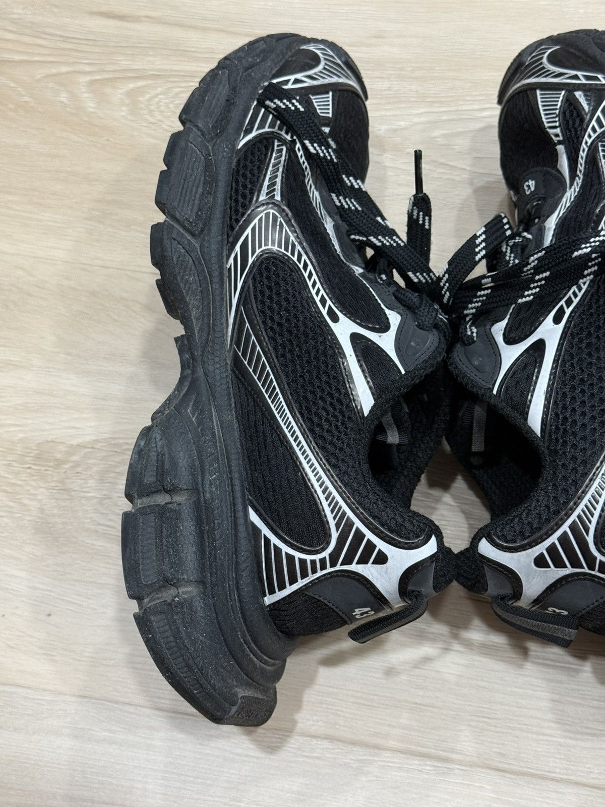 Balenciaga Balenciaga 3xl Sneakers Size US 10 / EU 43 - 8 Thumbnail