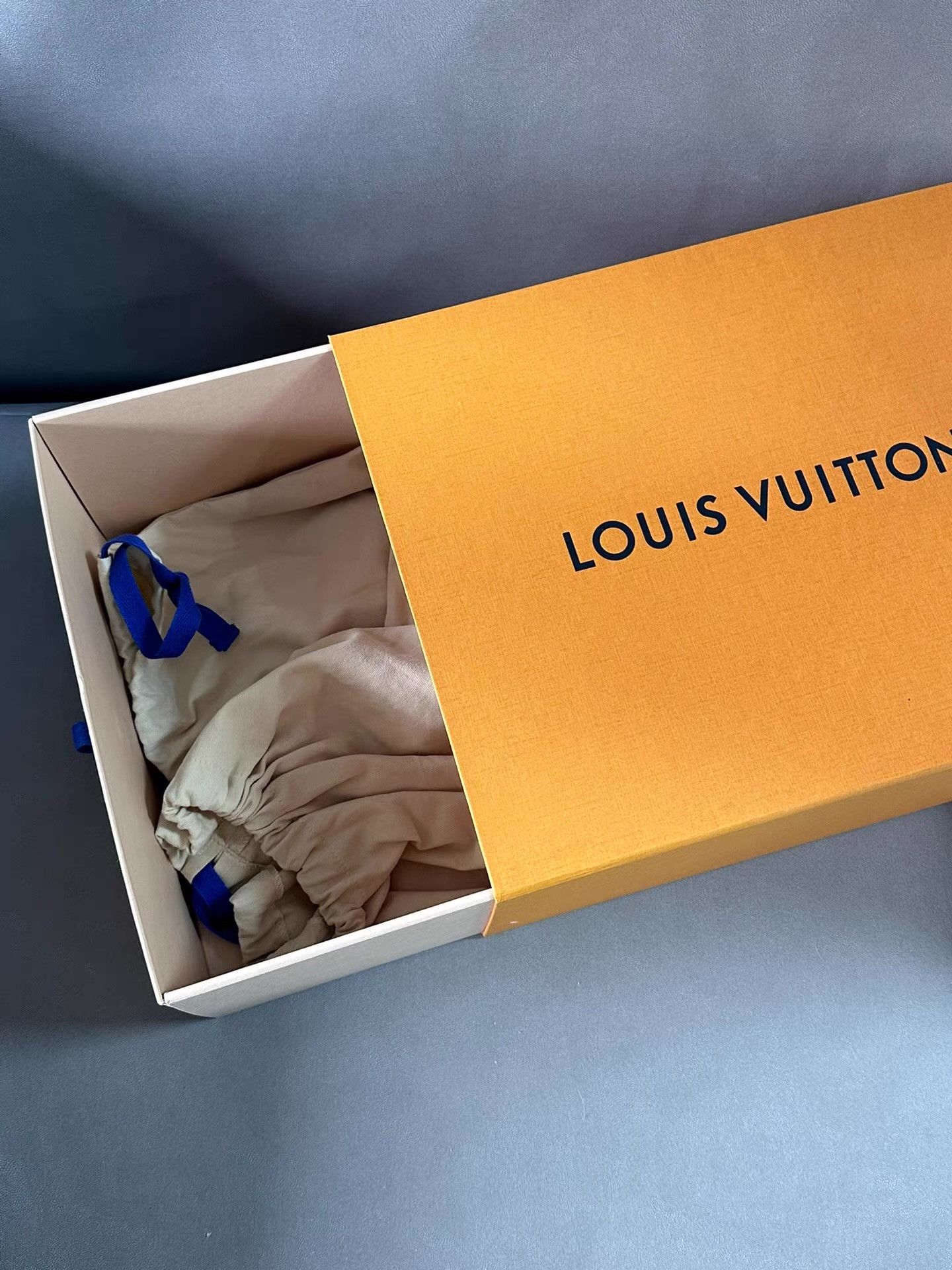 Louis Vuitton Louis Vuitton Trainer White Cement Ｑ20 Size US 9 / EU 42 - 7 Thumbnail