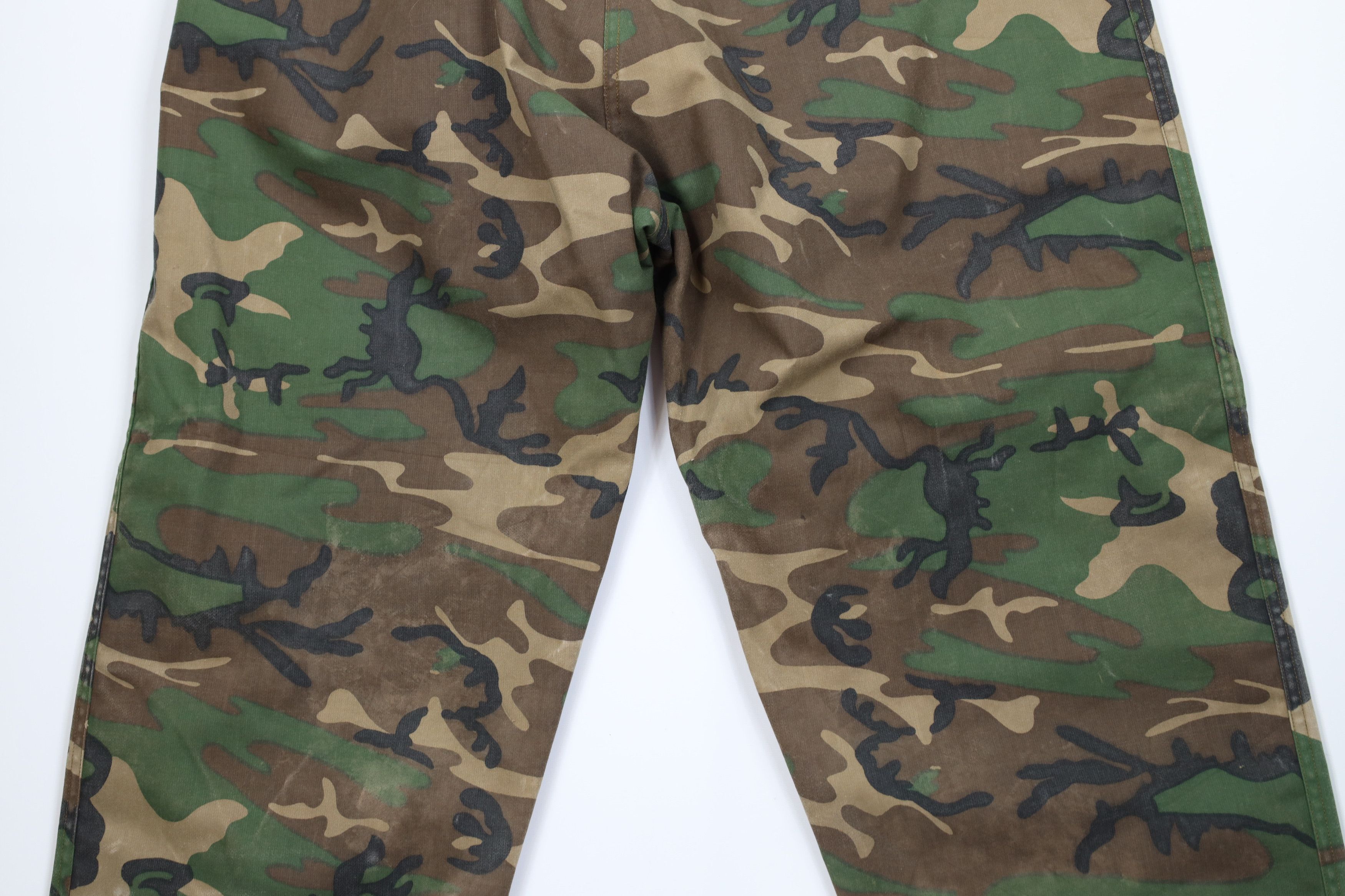 Vintage Vintage 60s 70s Pointer Dog Camouflage Waterproof Pants USA Size US 36 / EU 52 - 14 Thumbnail