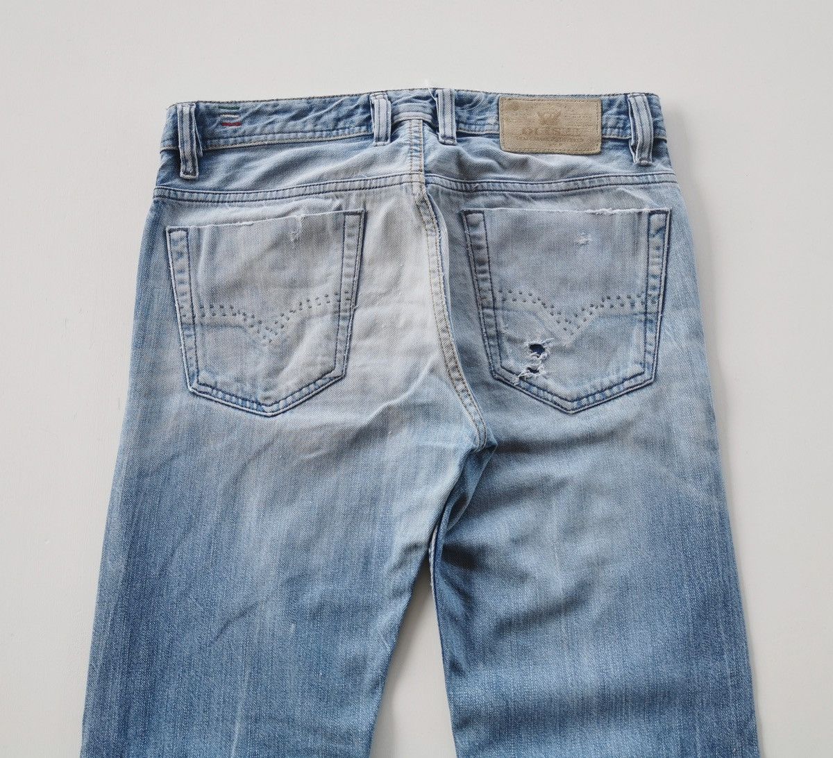 Diesel Ripped Diesel Dirtynewage Viker R Box Regular Straight Size US 30 / EU 46 - 4 Thumbnail