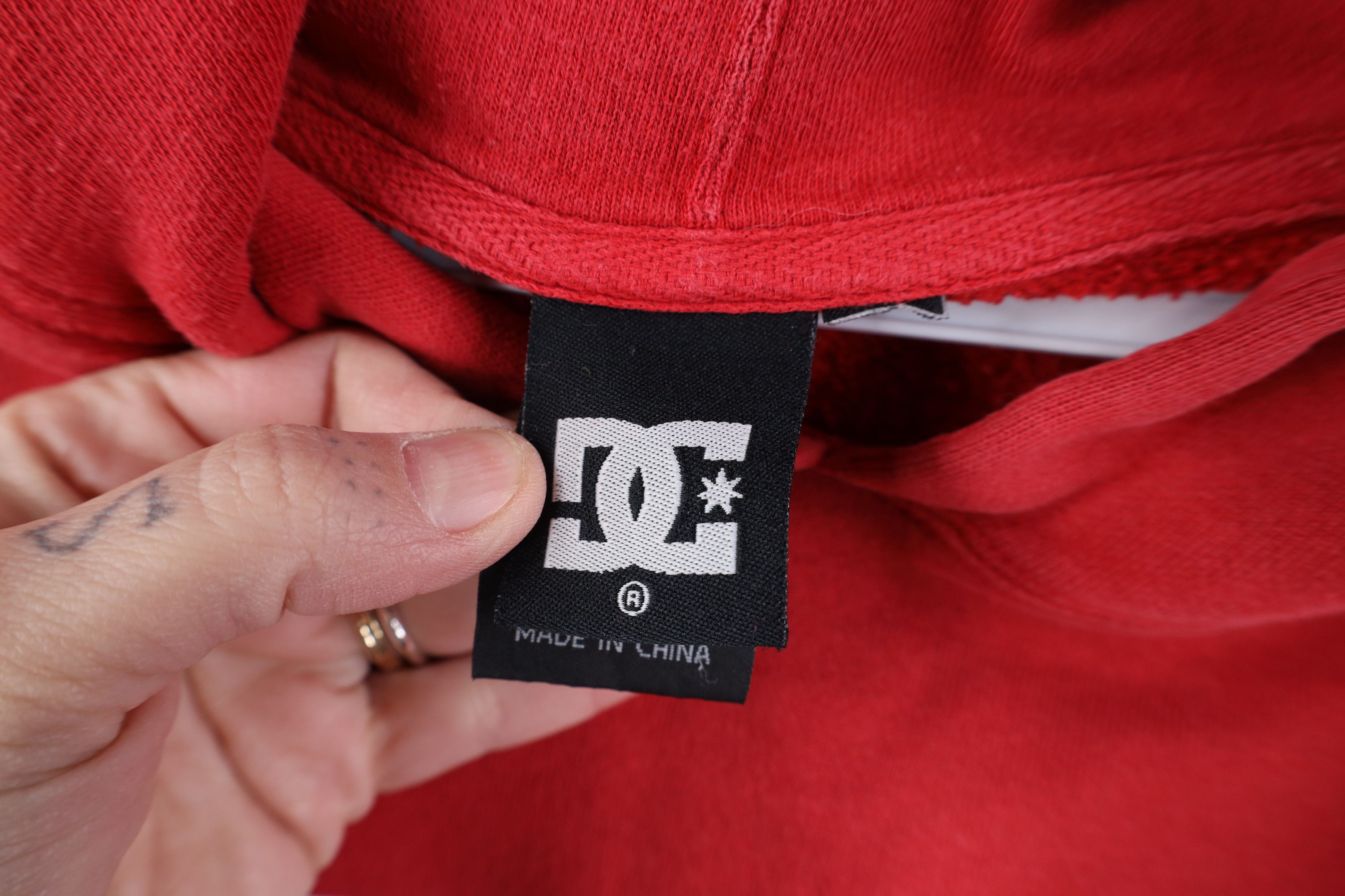 Vintage Vintage 90s Y2K DC Shoes Skateboarding Big Logo Sweatshirt Size US S / EU 44-46 / 1 - 10 Thumbnail