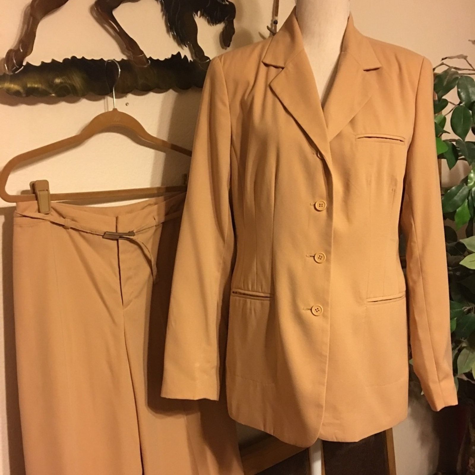 Other Metro Style golden tan jacket and pant set suit Size L / US 10 / IT 46 - 1 Thumbnail