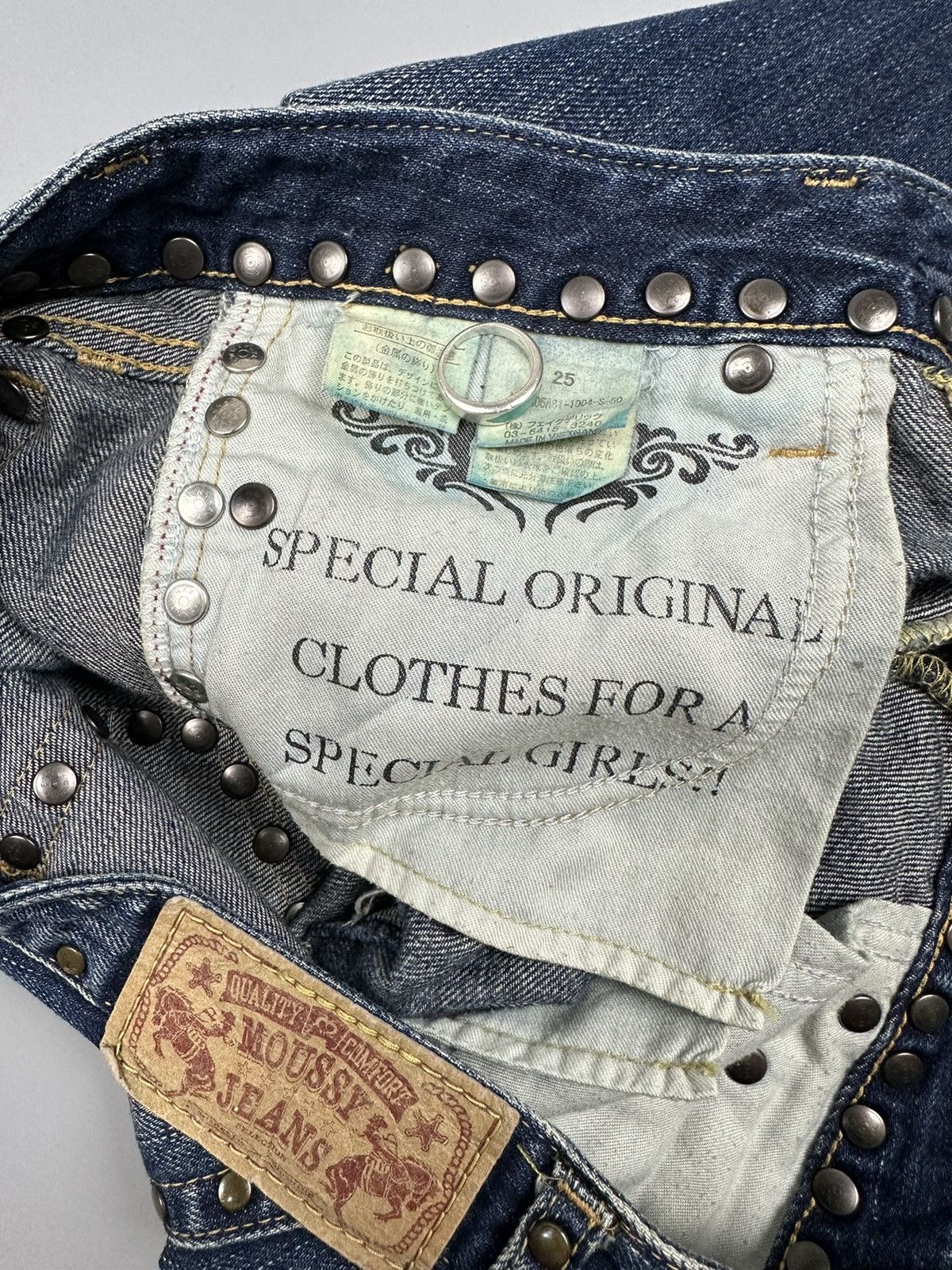If Six Was Nine × Le Grande Bleu (L.G.B.) 🔥Flared🔥 Vintage Moussy Flared Boro Multi Button Jeans Size 27" / US 4 / IT 40 - 11 Thumbnail