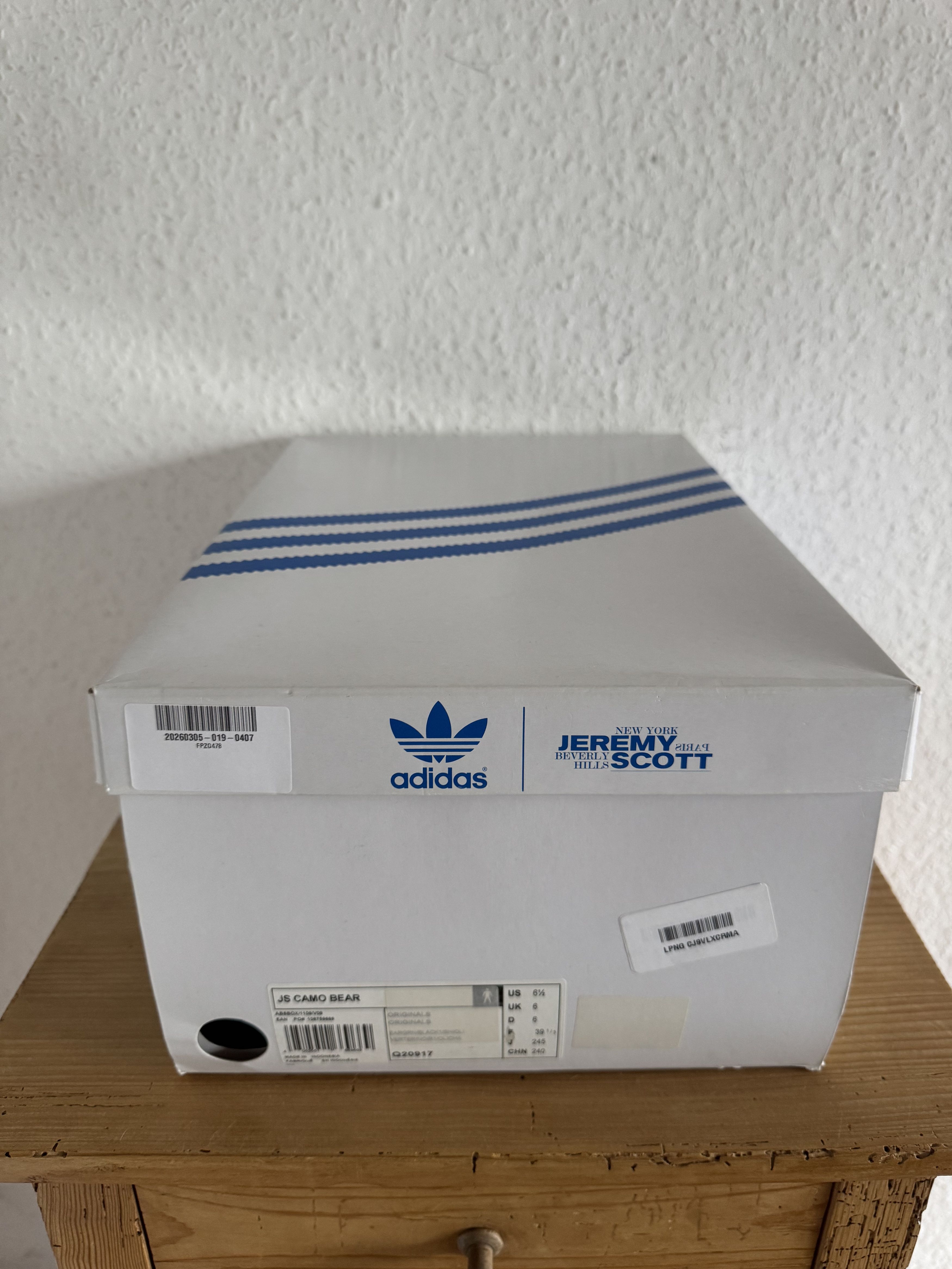 Adidas × Jeremy Scott JS Camo Teddy Bear Sneakers Size US 6.5 / EU 39-40 - 20 Thumbnail
