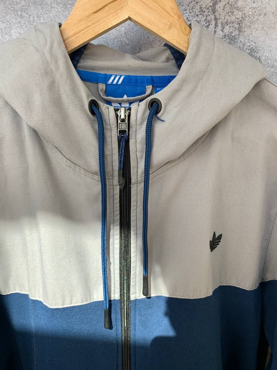 Adidas ADIDAS 2015 Jacket Hooded Blue Grey Full Zip Mens Large Size US L / EU 52-54 / 3 - 3 Thumbnail