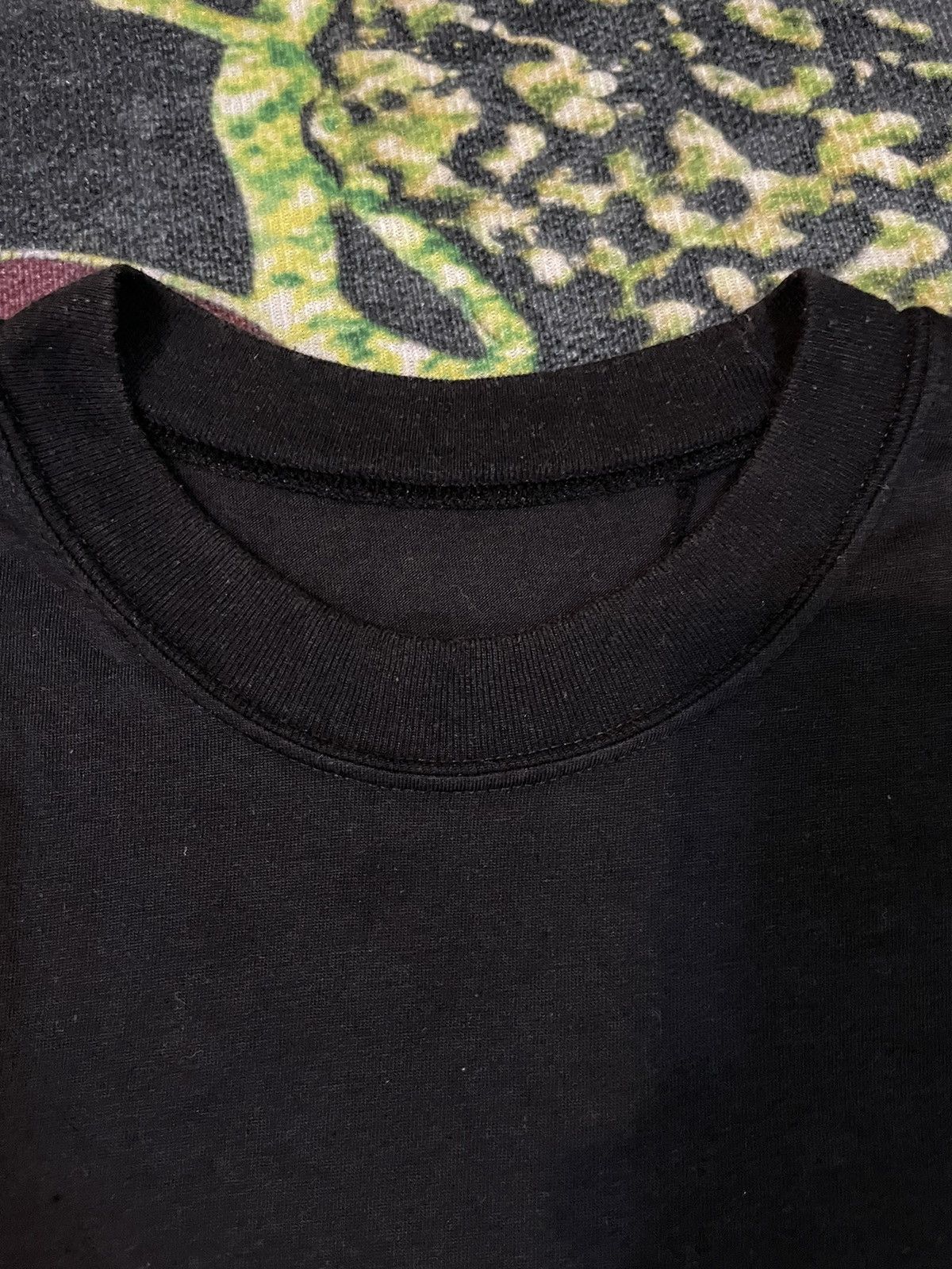 Vintage Vintage Y2K Promo Tee Lord Of The Rings Size US L / EU 52-54 / 3 - 4 Thumbnail