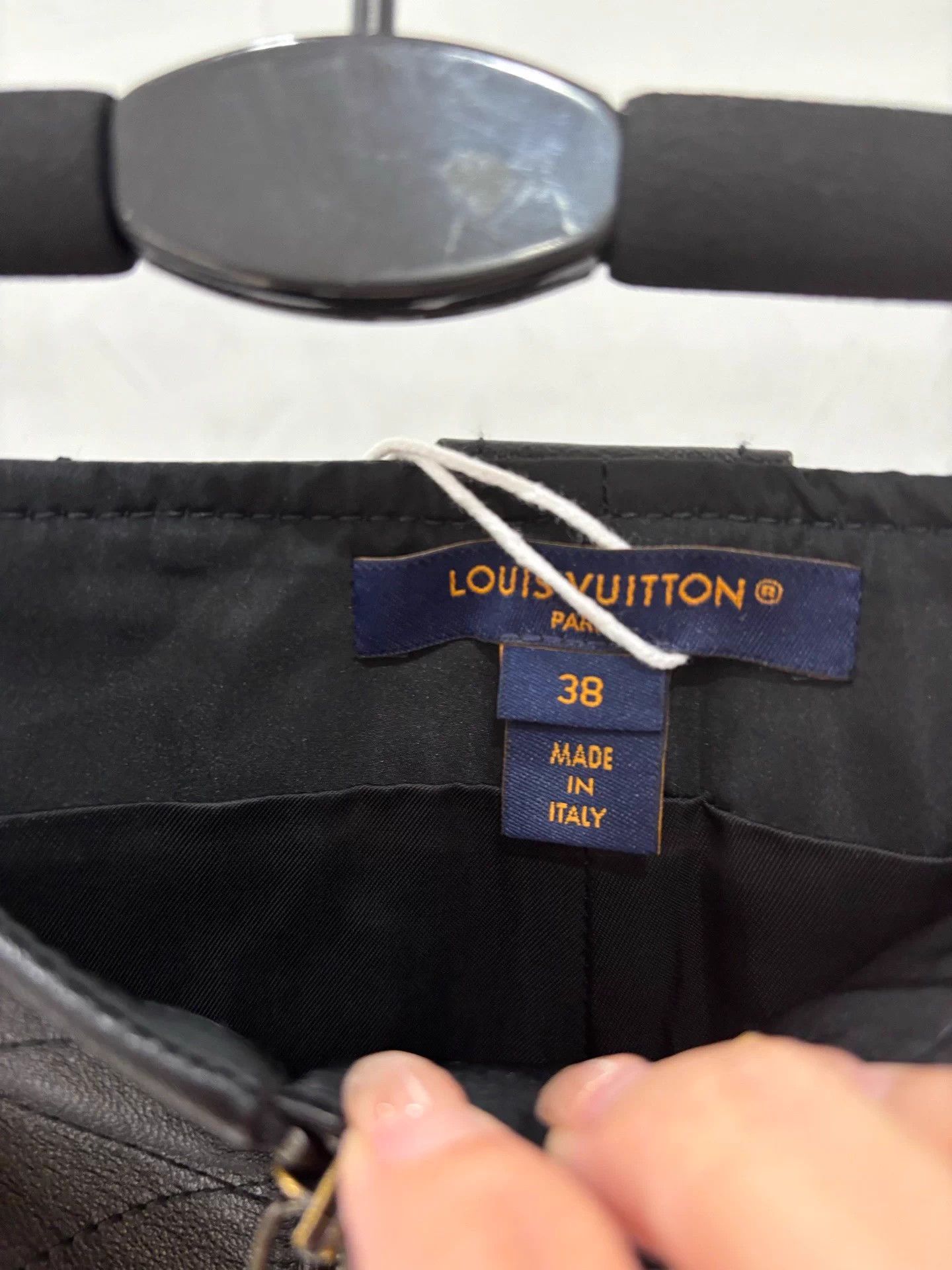 Louis Vuitton LV 24 Black Quilted Lambskin Leather Pants 38 Size 27" / US 4 / IT 40 - 2 Thumbnail