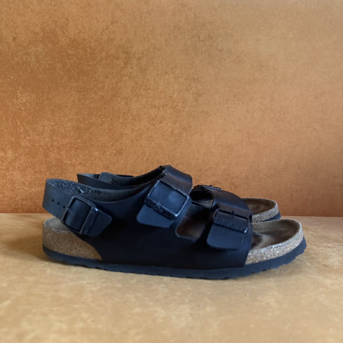 Birkenstock BIRKENSTOCK MILANO / Arizona BLACK sandal Size US 8.5 / EU 41-42 - 1 Thumbnail