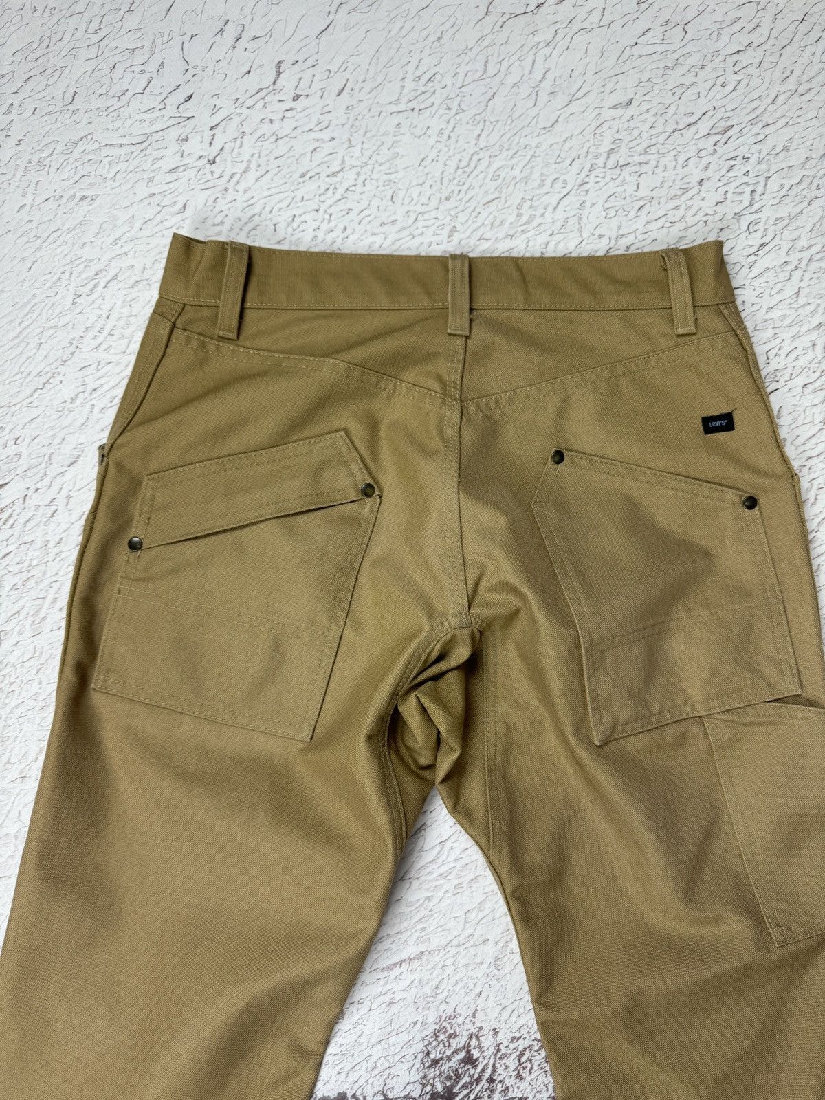 Levi's × Levi's Vintage Clothing Levi’s vintage 90s 00s beige carpenter worker casual pants Size US 30 / EU 46 - 15 Thumbnail