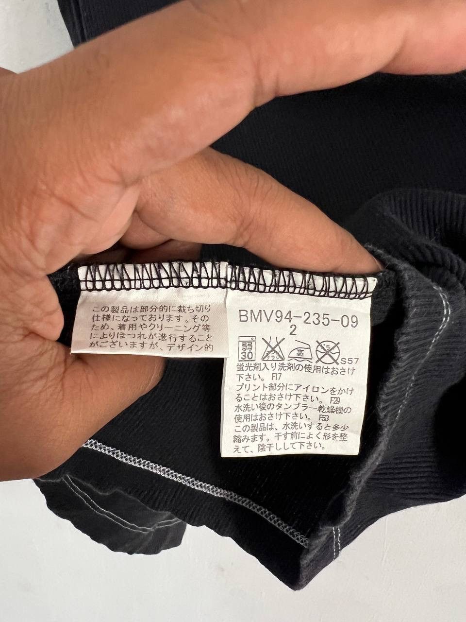 Burberry Burberry Black Label Distressed Tank Top Size US M / EU 48-50 / 2 - 9 Thumbnail