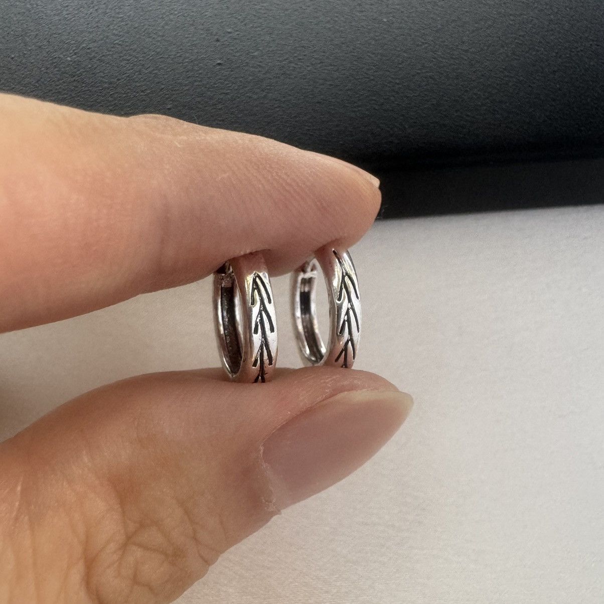 Other Small Hoop Earrings for Men Women Hip Hop Unisex Style Size ONE SIZE - 5 Thumbnail