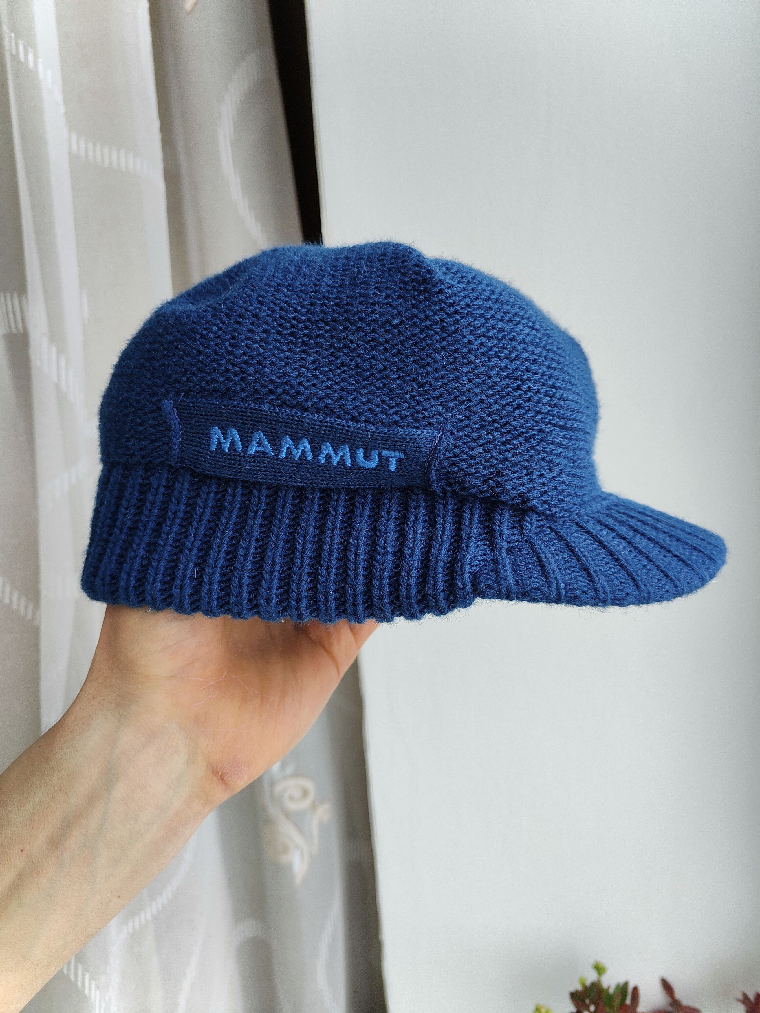 Mammut Vintage Mammut Visor Beanie Knitted Hat Jeep Cap Peaked Hat Size ONE SIZE - 11 Thumbnail