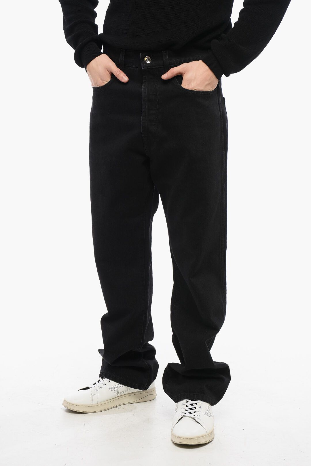 og1mm0725 Straight Fit Jeans in Black
