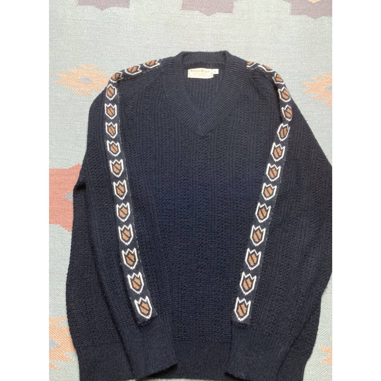 Vintage VINTAGE Robert Bruce Sweater Mens Knit V-Neck Acrylic Black Large 60s 70s Shaggy Pullover Size US L / EU 52-54 / 3 - 4 Thumbnail