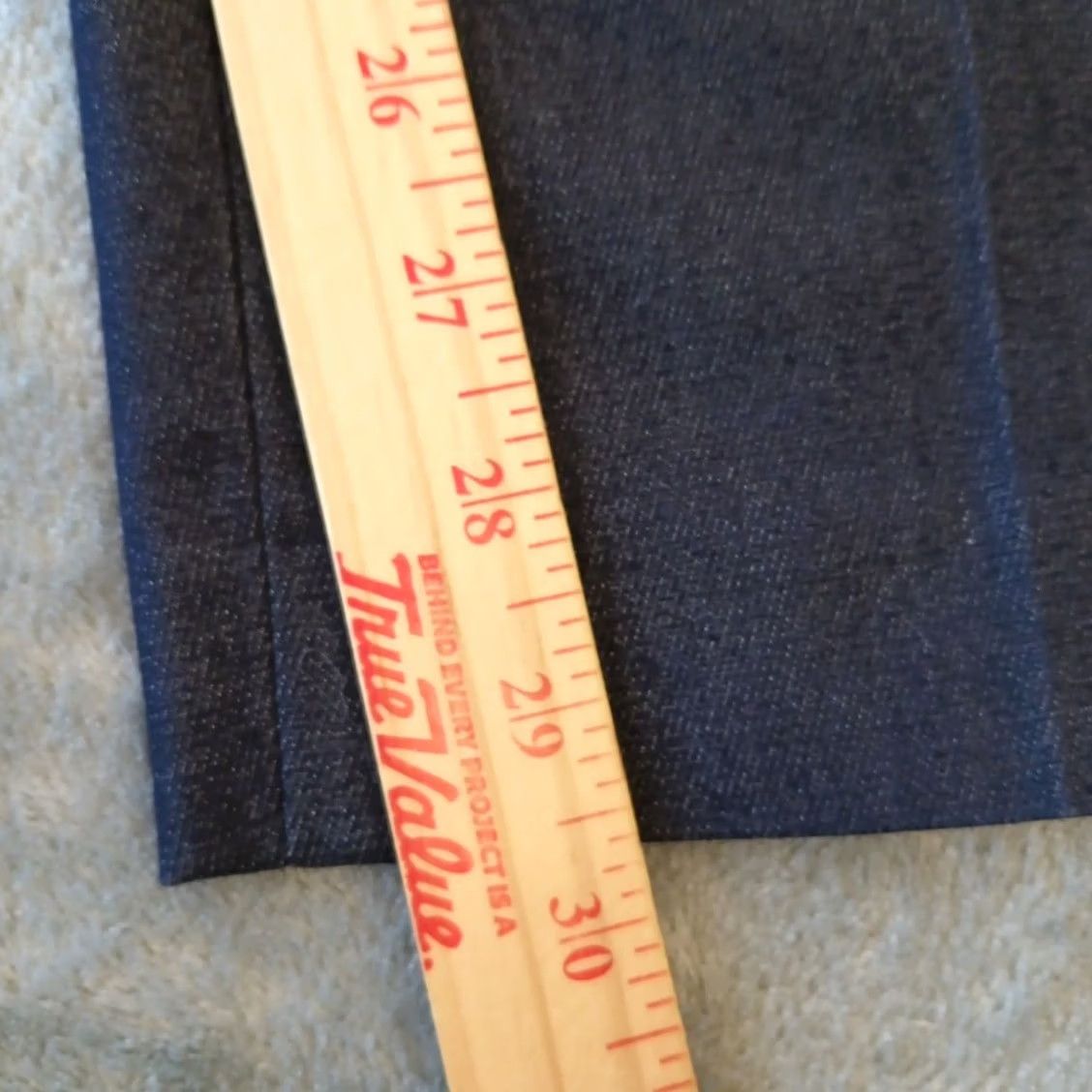 Talbots Talbots Dress Pants Womens Size 14 Blue Cotton Blend Twill Pockets 37x29.5 Dress Pants Womens Navy Blue Cotton Blend Twill Front Pockets 37x29.5 Size 36" / US 14 / IT 50 - 4 Thumbnail