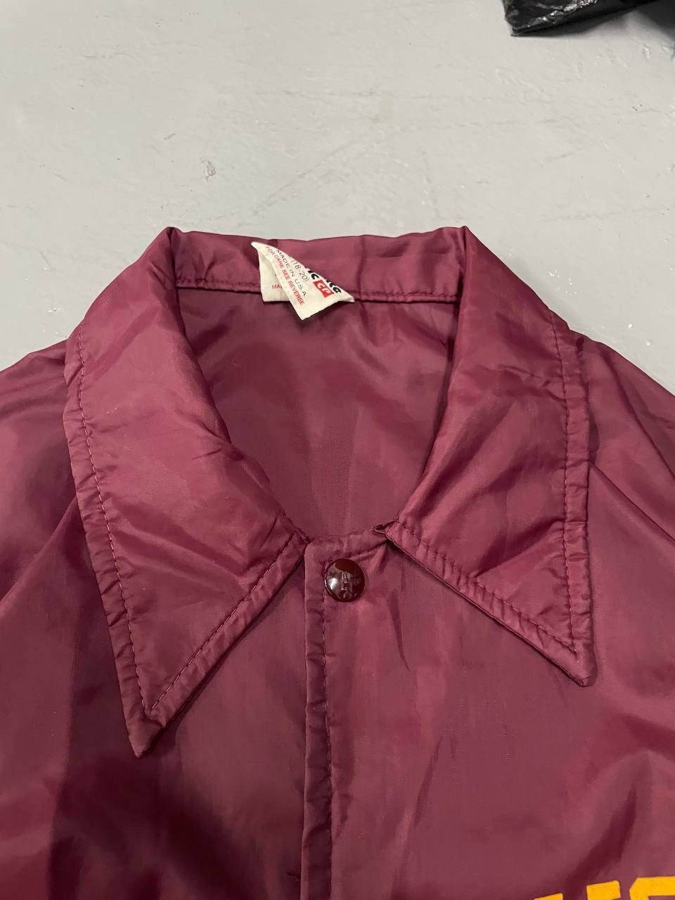 Vintage VINTAGE USC TROJANS Size US XL / EU 56 / 4 - 6 Thumbnail